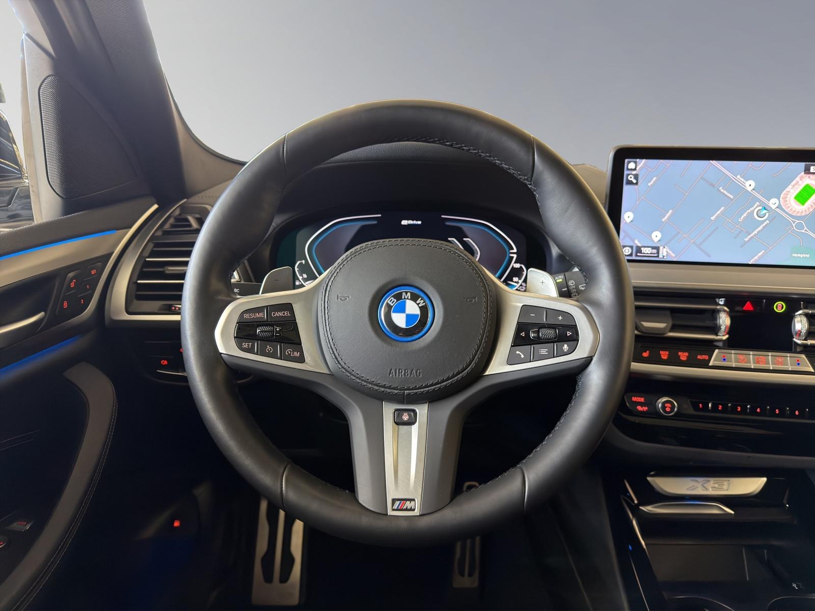 BMW X3 30e xDrive M-SportPaket-image-13