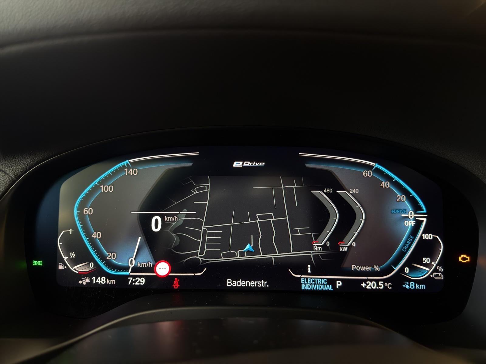 BMW X3 30e xDrive M-SportPaket-image-15