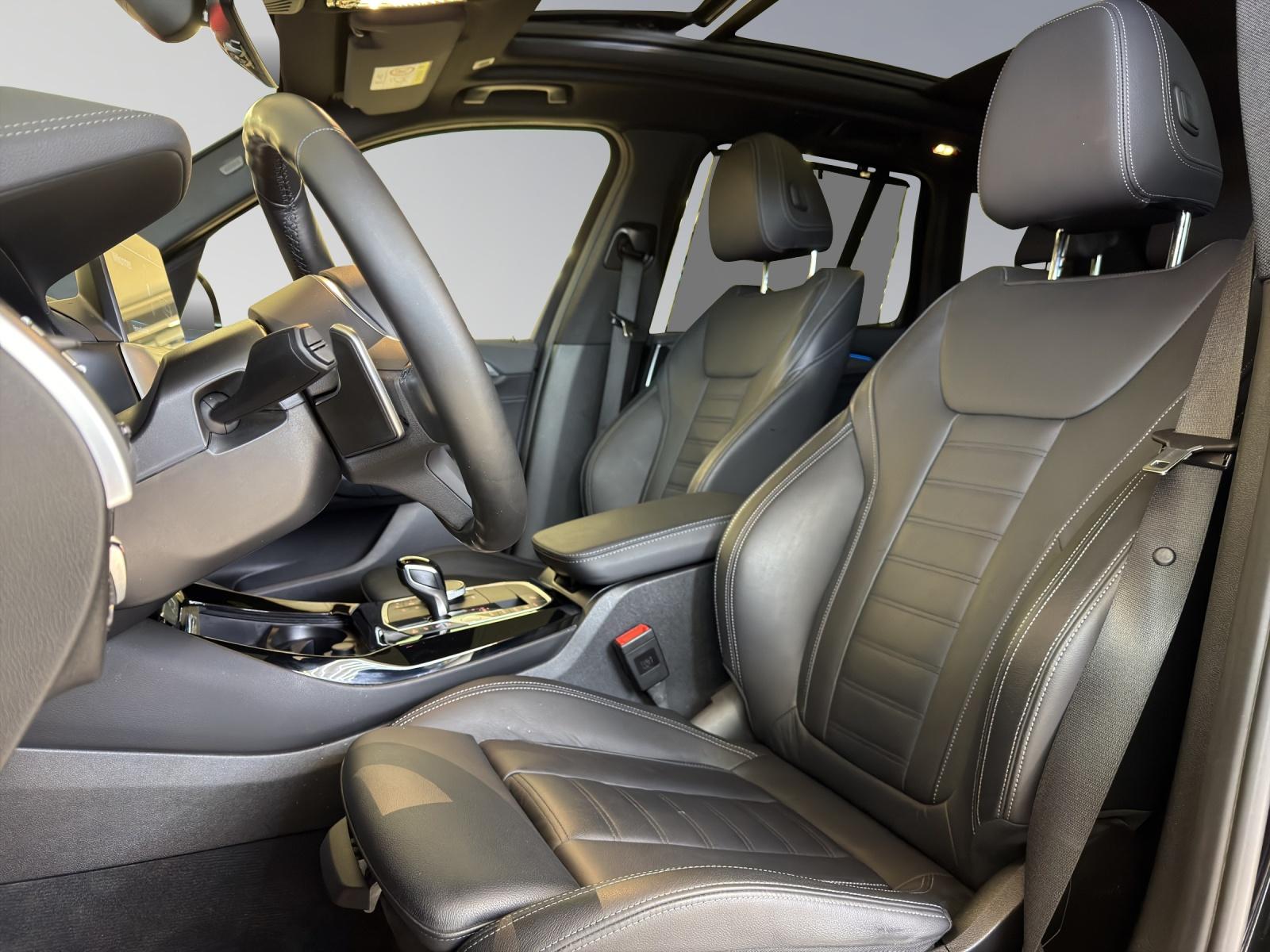 BMW X3 30e xDrive M-SportPaket-image-11