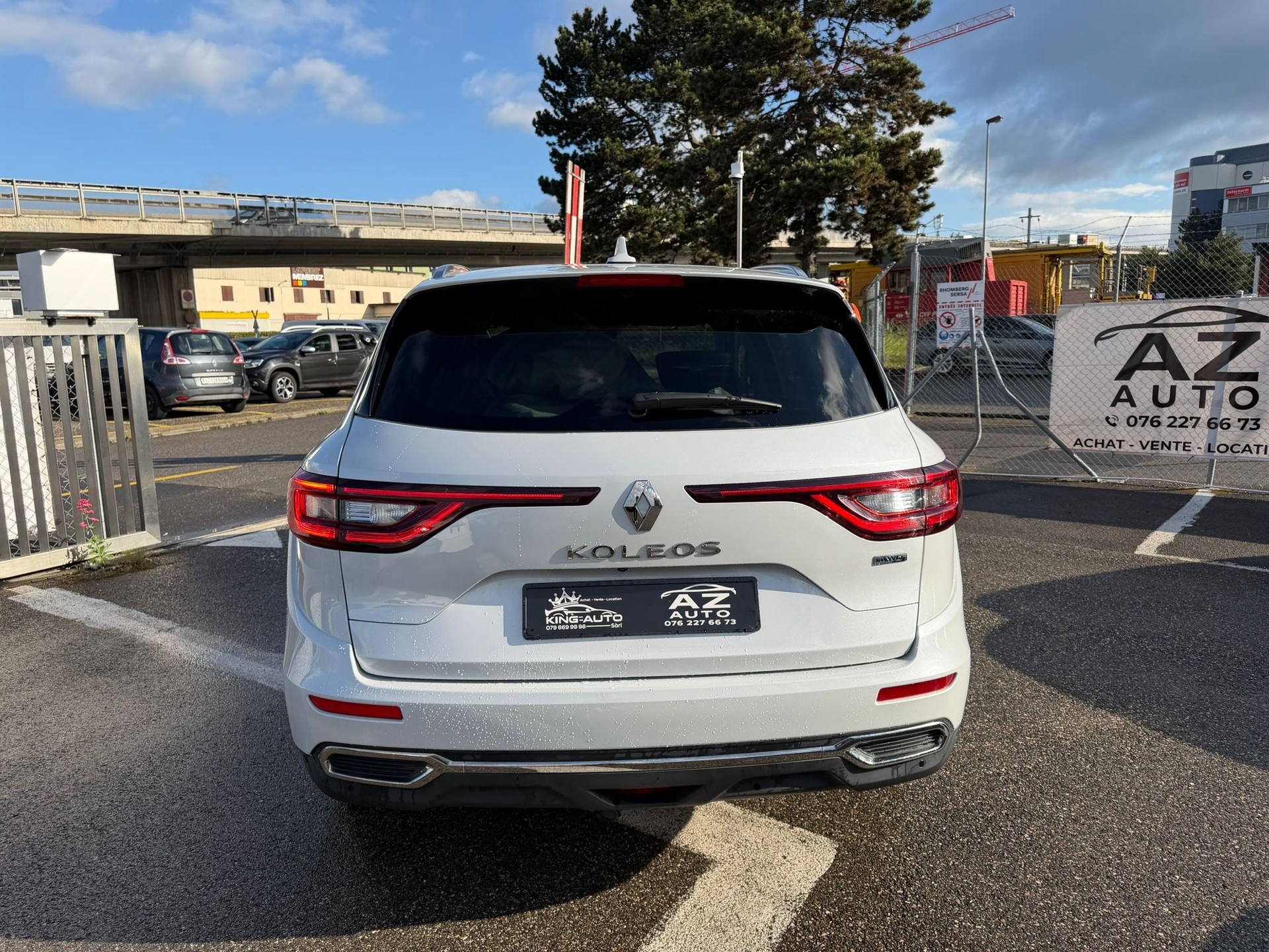 RENAULT Koleos 2.0 dCi Initial Paris 4x4 Xtronic CVT-image-4