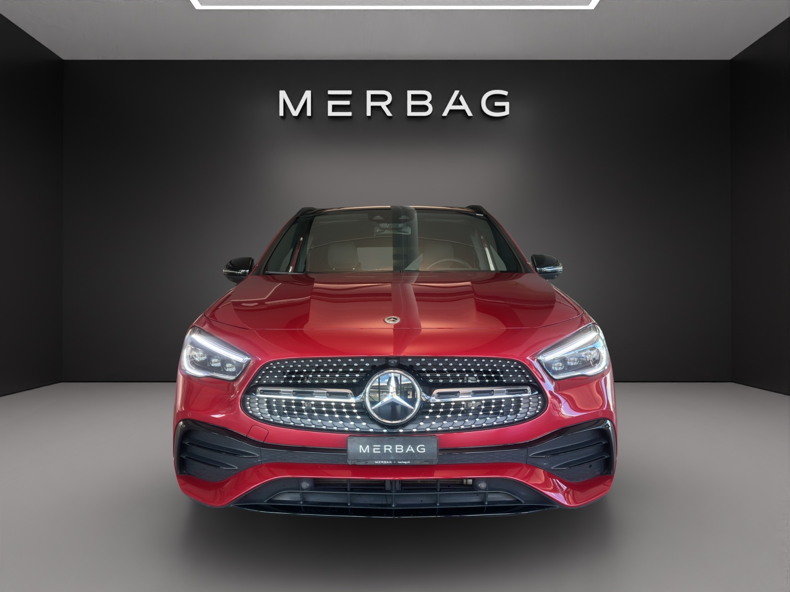 MERCEDES-BENZ GLA 250 AMG Line 4Matic-image-1