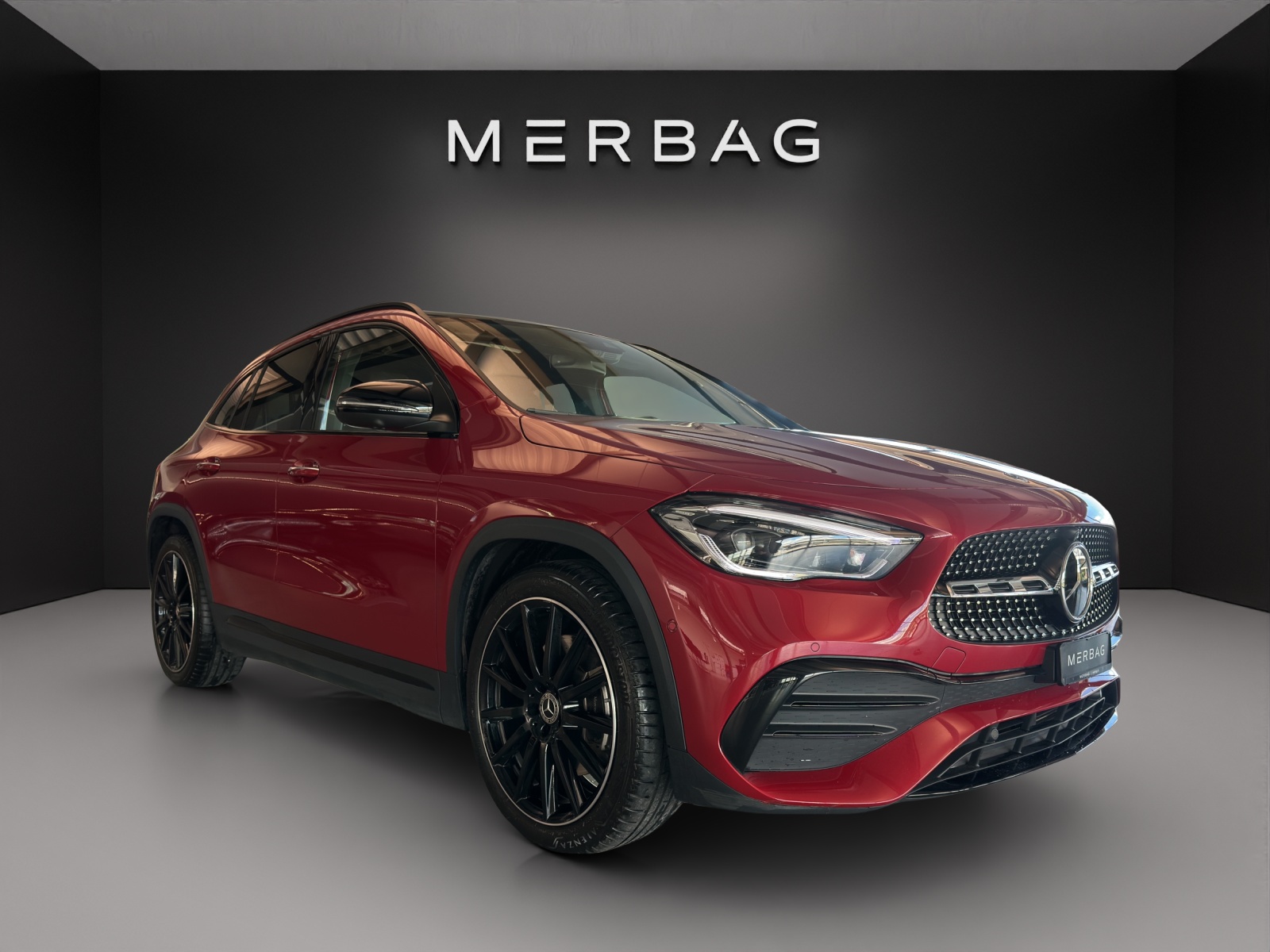 MERCEDES-BENZ GLA 250 AMG Line 4Matic-image-0