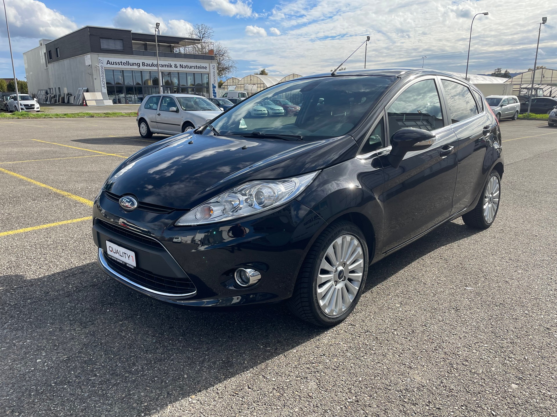 FORD Fiesta 1.4 16V Titanium-image-1