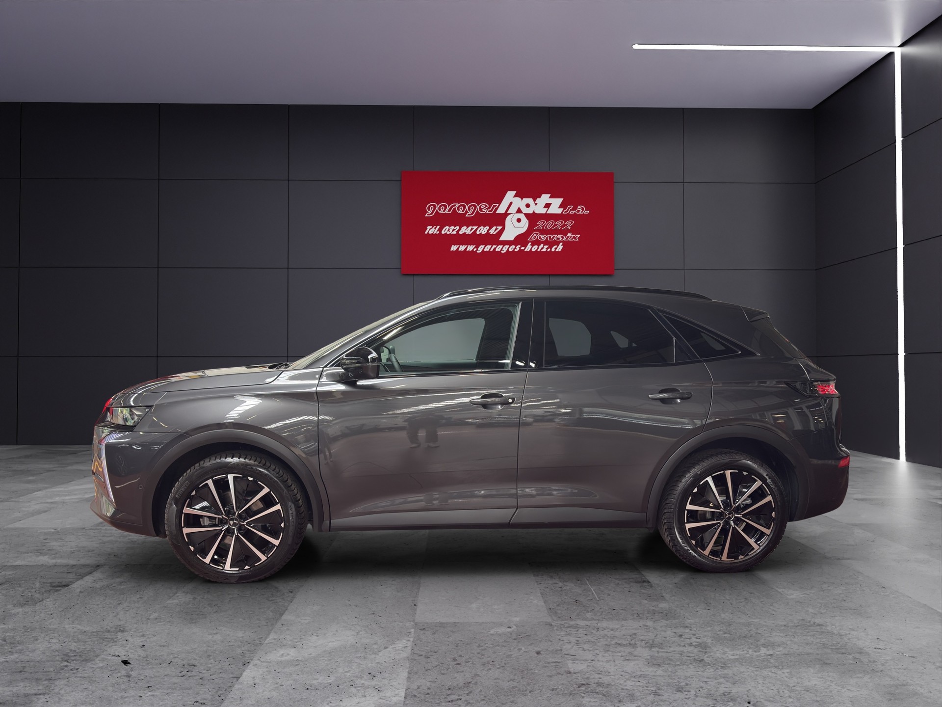 DS AUTOMOBILES DS7 1.5 BlueHDi Pallas-showroom-element-1