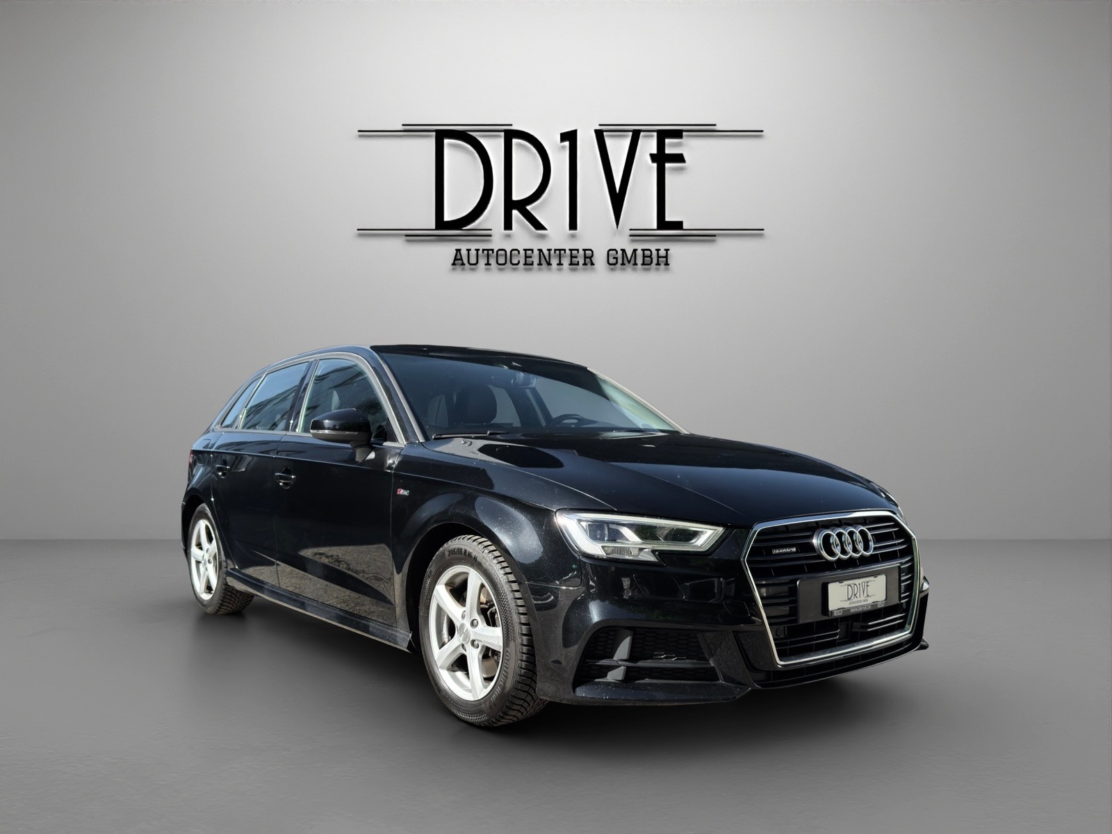 AUDI A3 Sportback 40 TFSI Sport quattro S-tronic-showroom-element-2