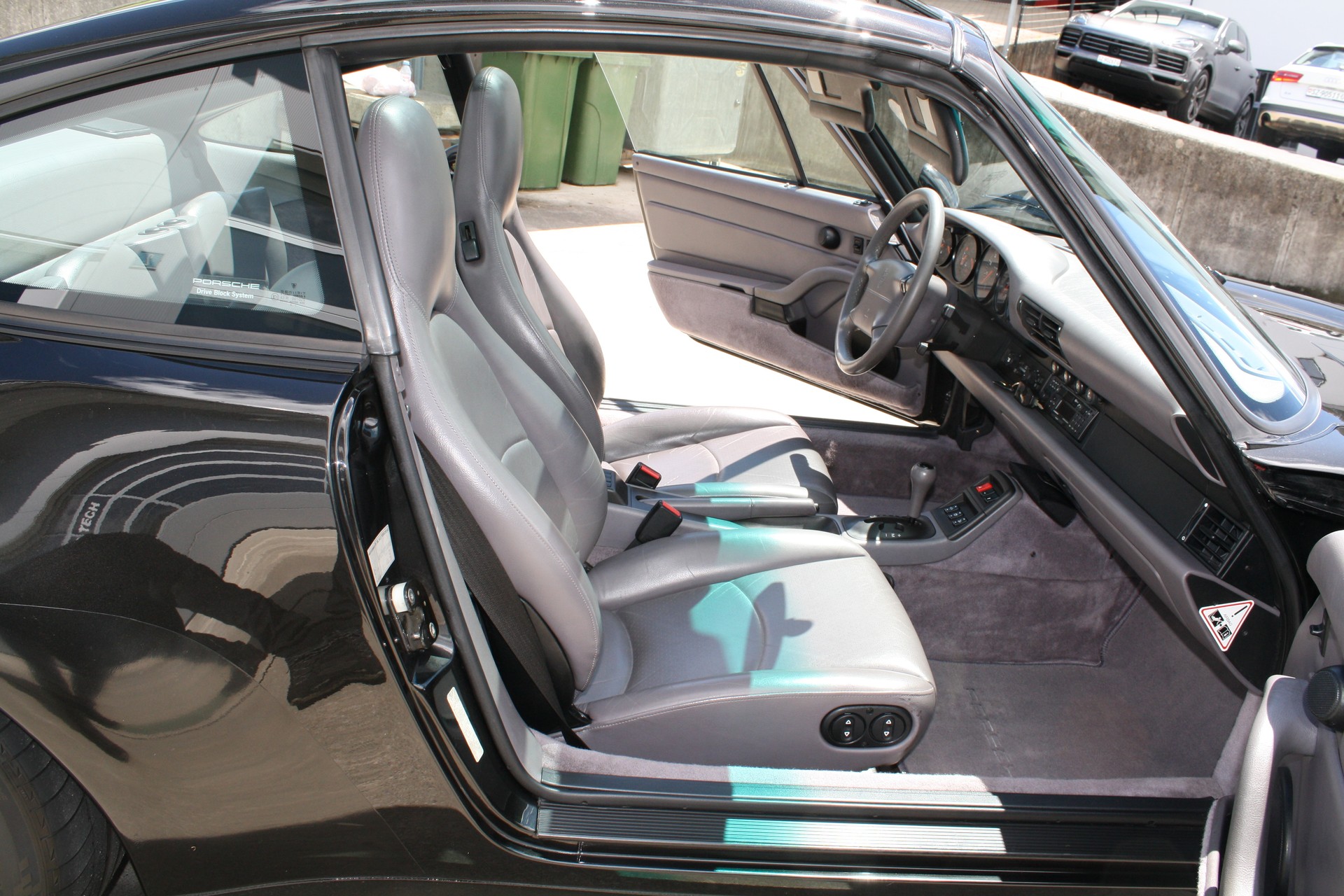 PORSCHE 3.6 Carrera 2 Tiptronic Targa-image-4