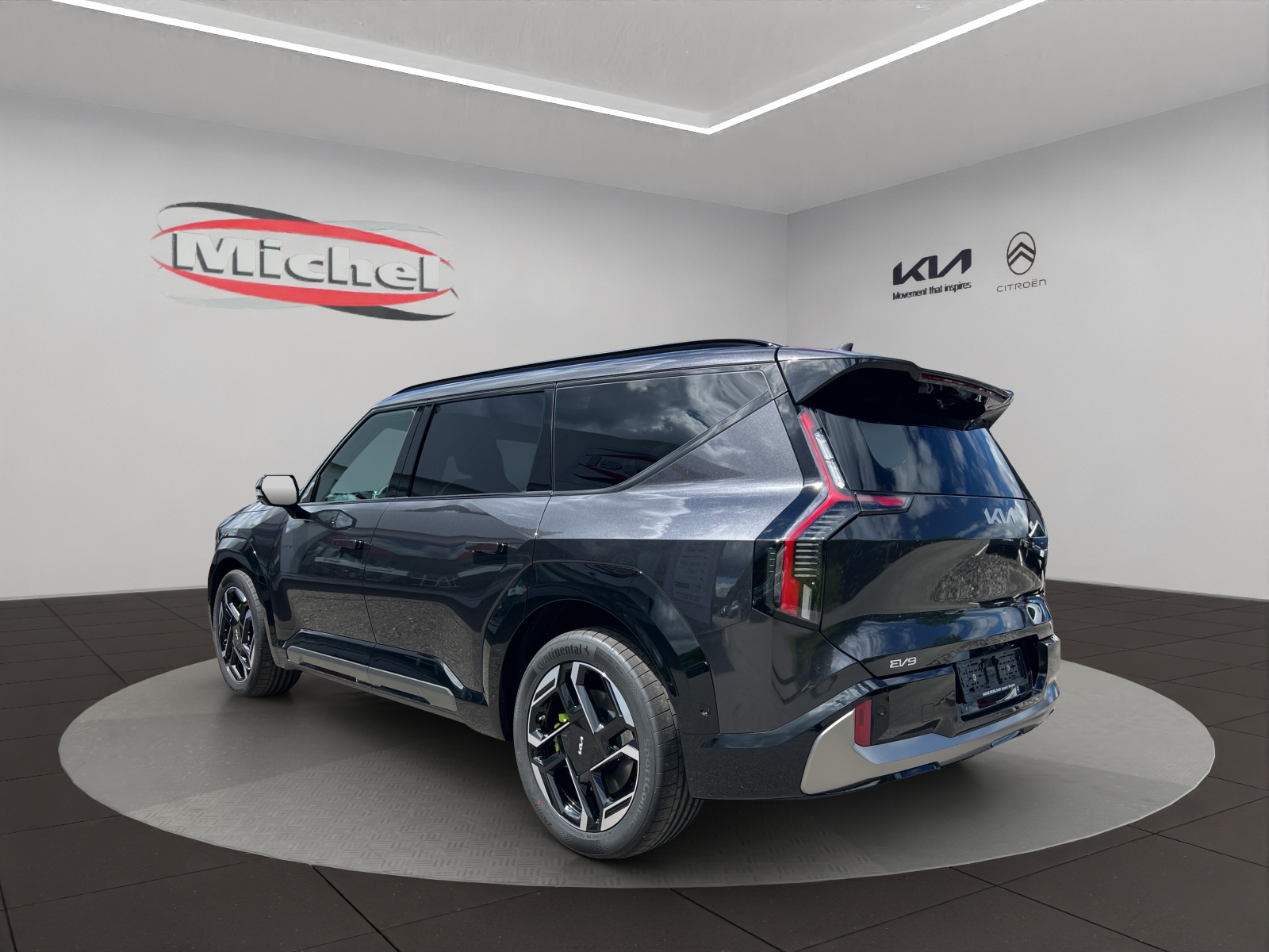 KIA EV9 99,8 kWh GT 4x4 Automat / elektr. Glasschiebedach / Wärmepumpe / Batterieheizsystem / Eintauschprämie CHF 6'000.--image-6