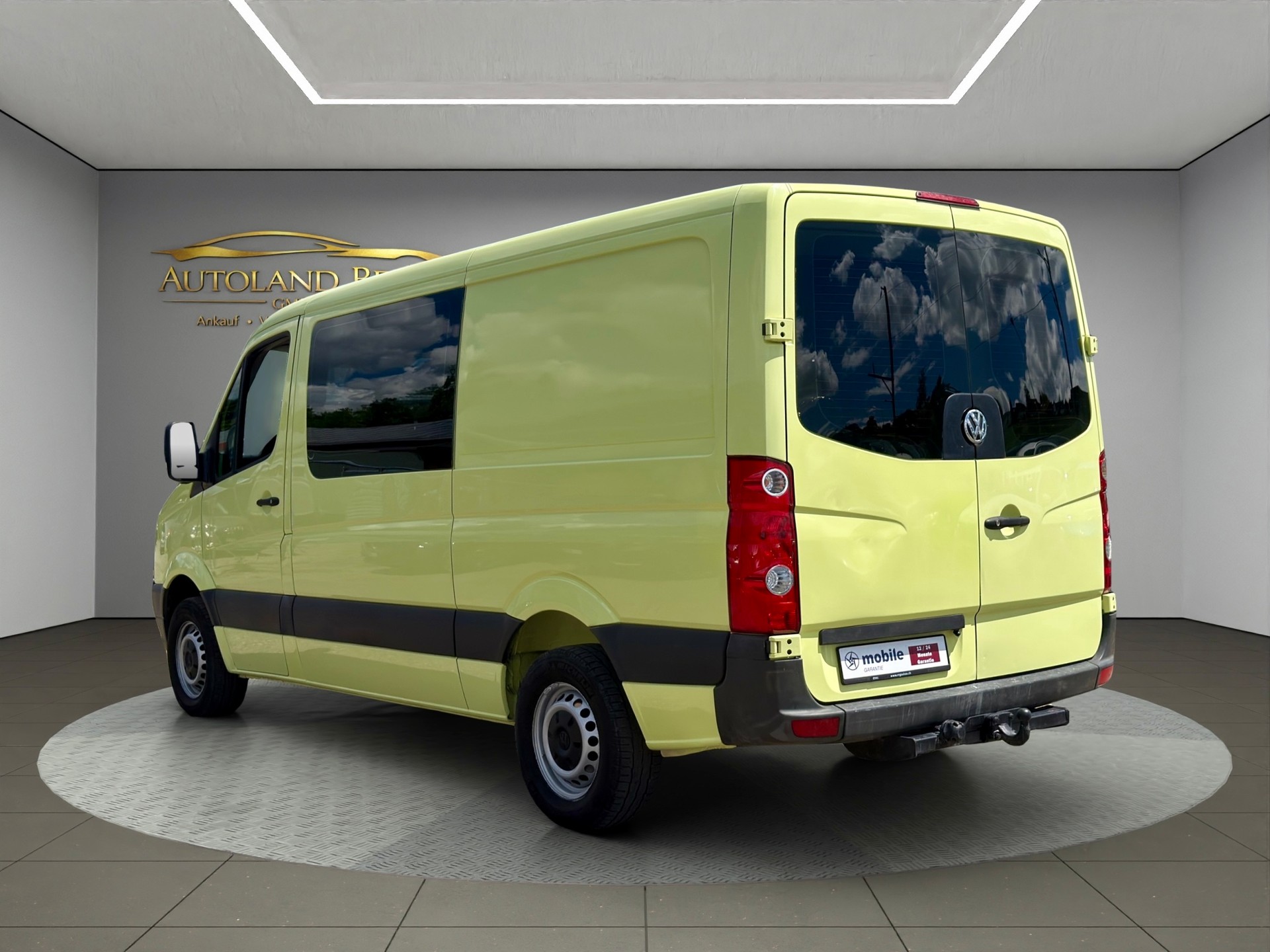 VW Crafter 35 2.0 TDI 5 Plätze, Navi + Kamera + AHK-image-5