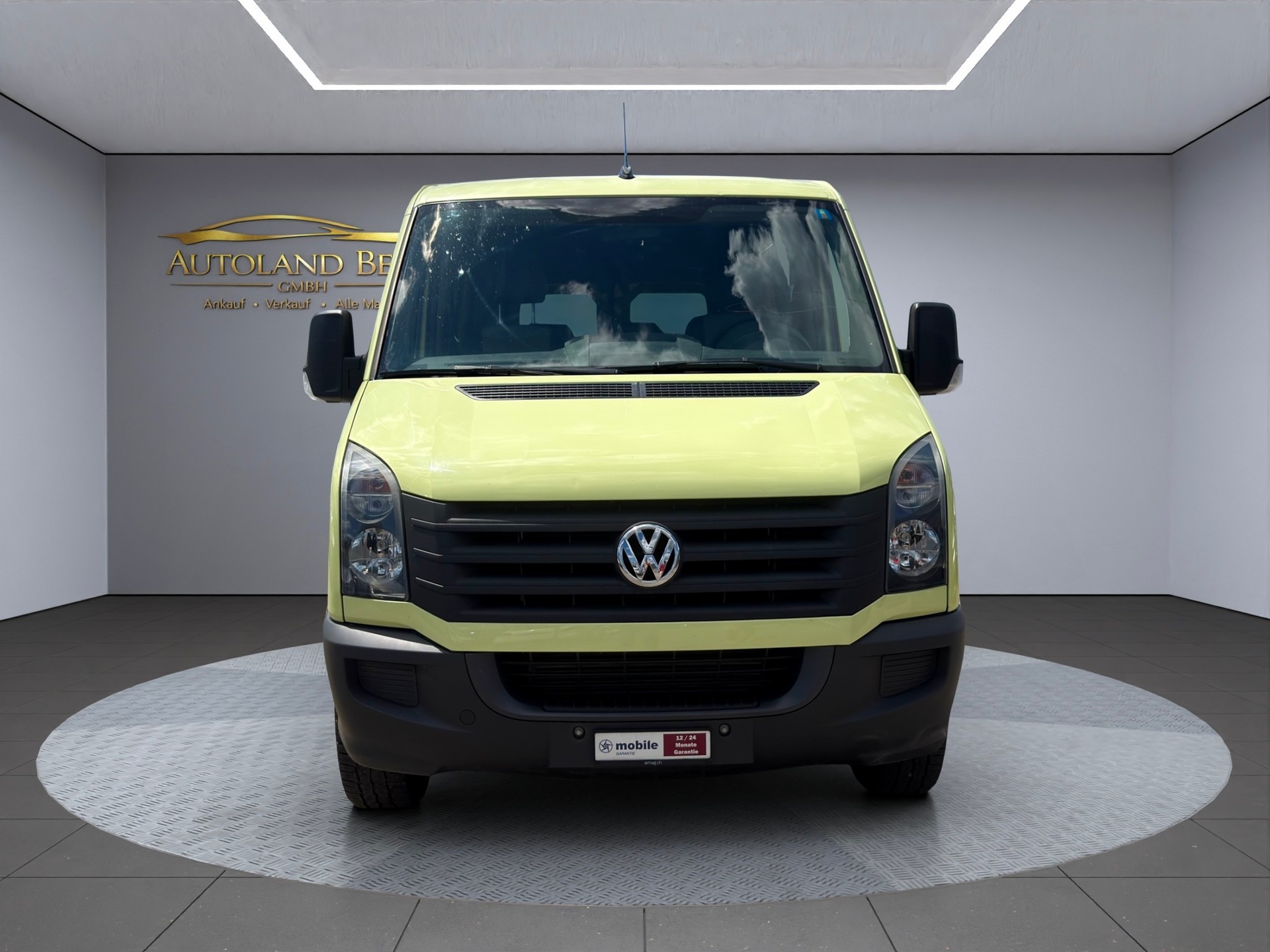 VW Crafter 35 2.0 TDI 5 Plätze, Navi + Kamera + AHK-image-2