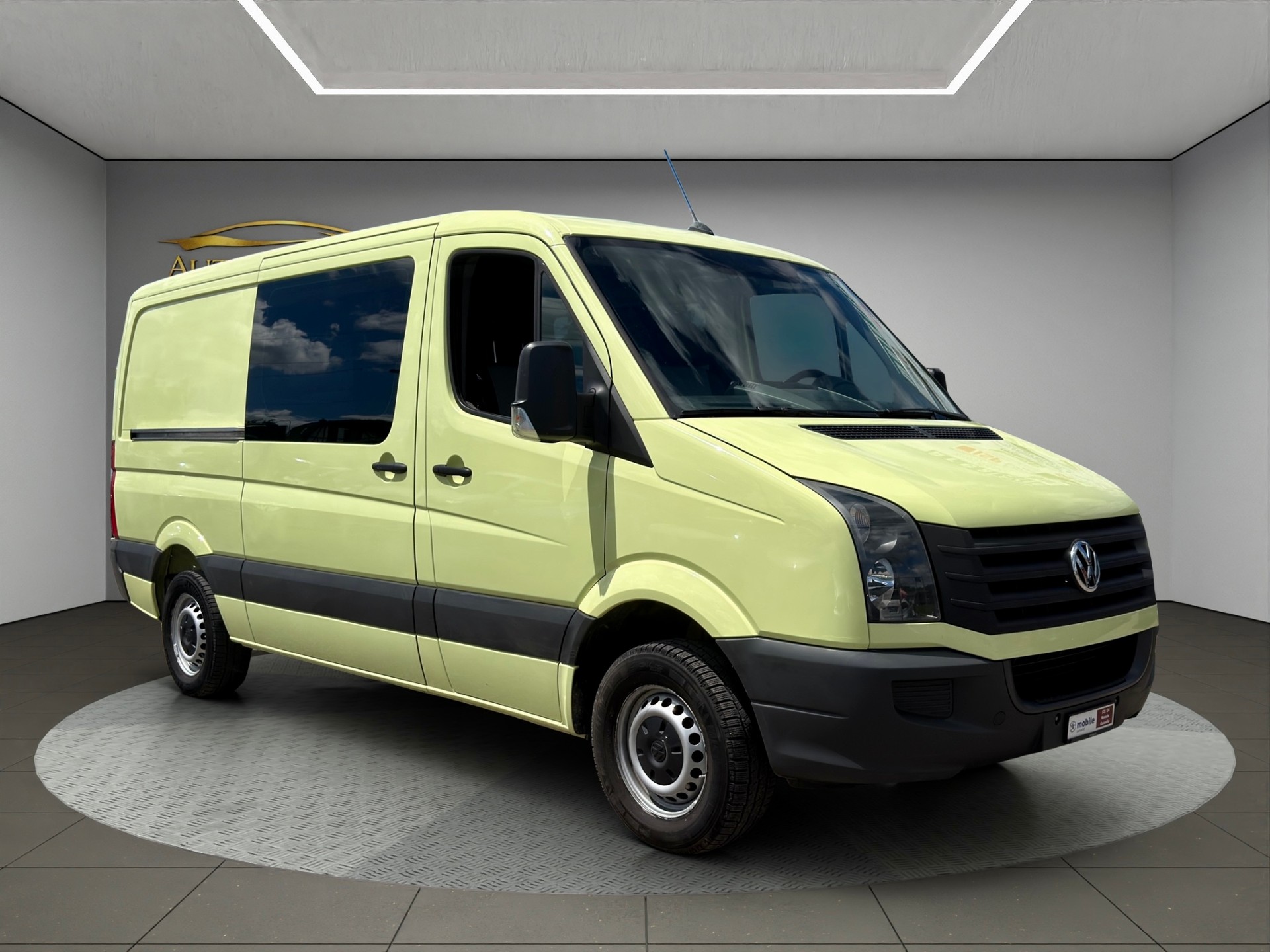 VW Crafter 35 2.0 TDI 5 Plätze, Navi + Kamera + AHK-image-0