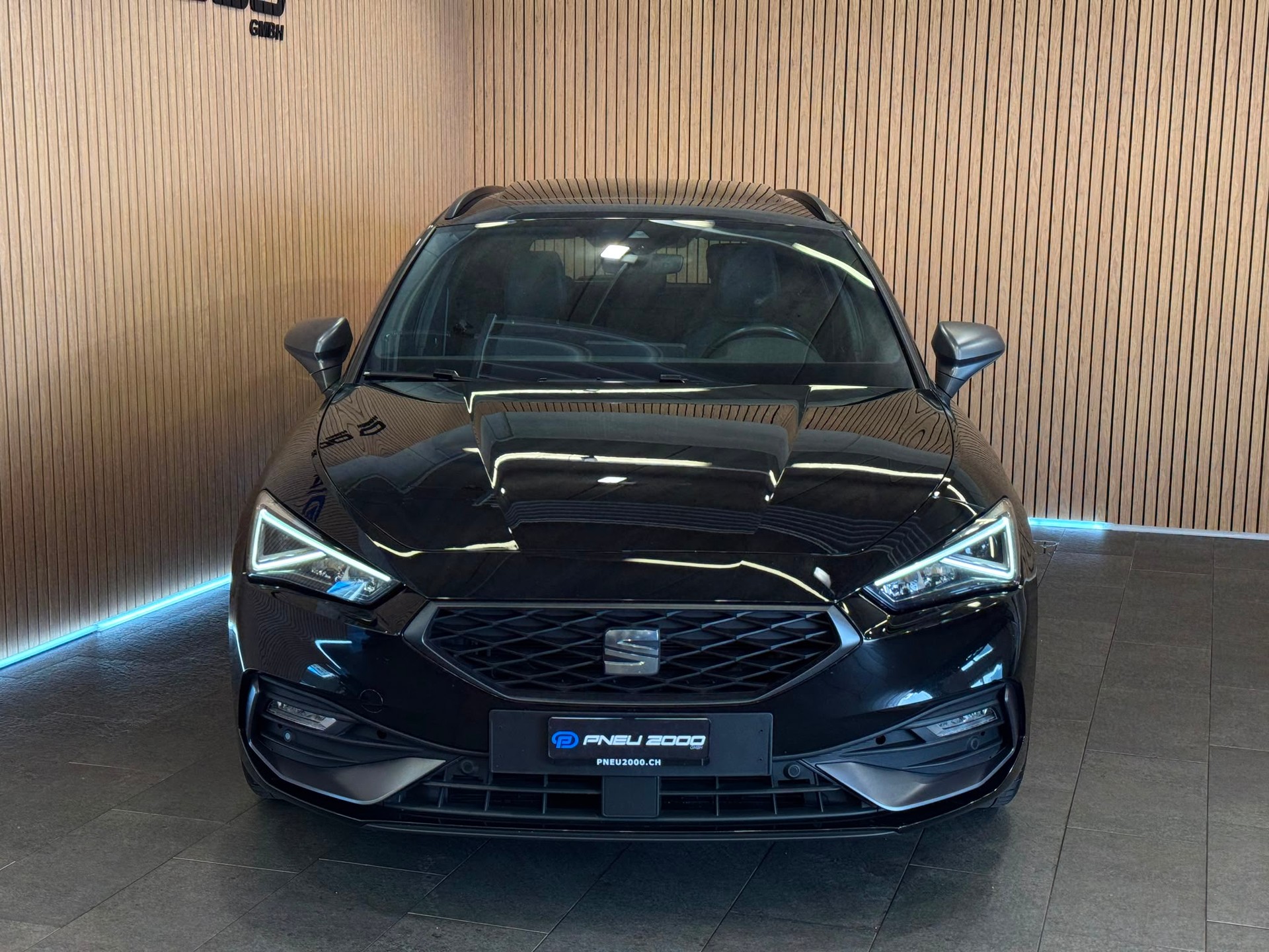 SEAT Leon ST 1.5 eTSI mHEV DSG Hola FR-image-2