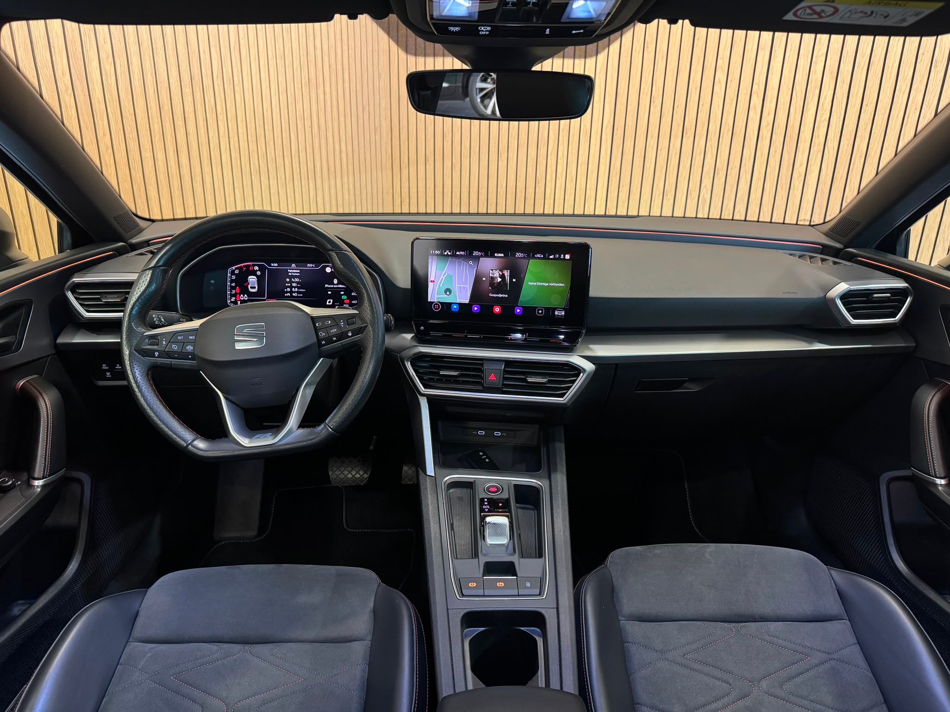 SEAT Leon ST 1.5 eTSI mHEV DSG Hola FR-image-11