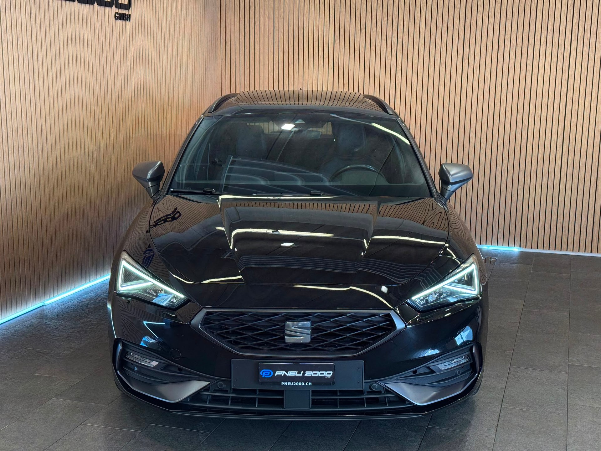 SEAT Leon ST 1.5 eTSI mHEV DSG Hola FR-image-1