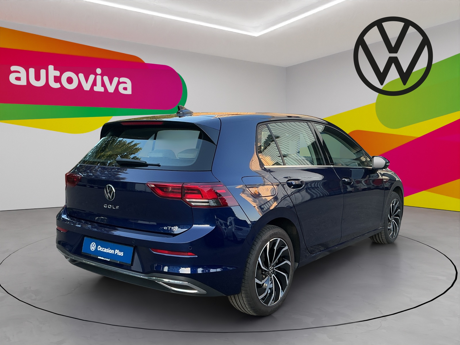 VW Golf 1.5 eTSI mHEV ACT Style DSG-image-2