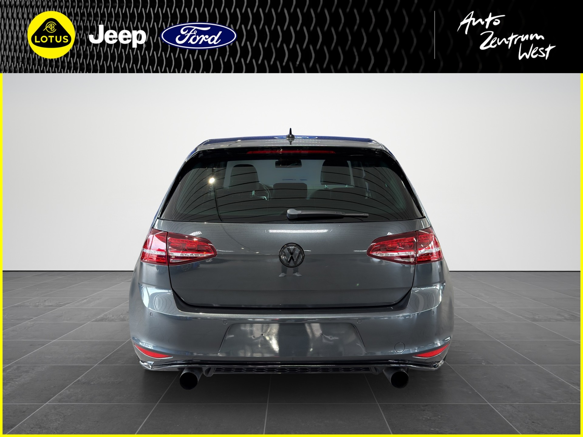 VW Golf 2.0 TSI GTI Performance-image-3