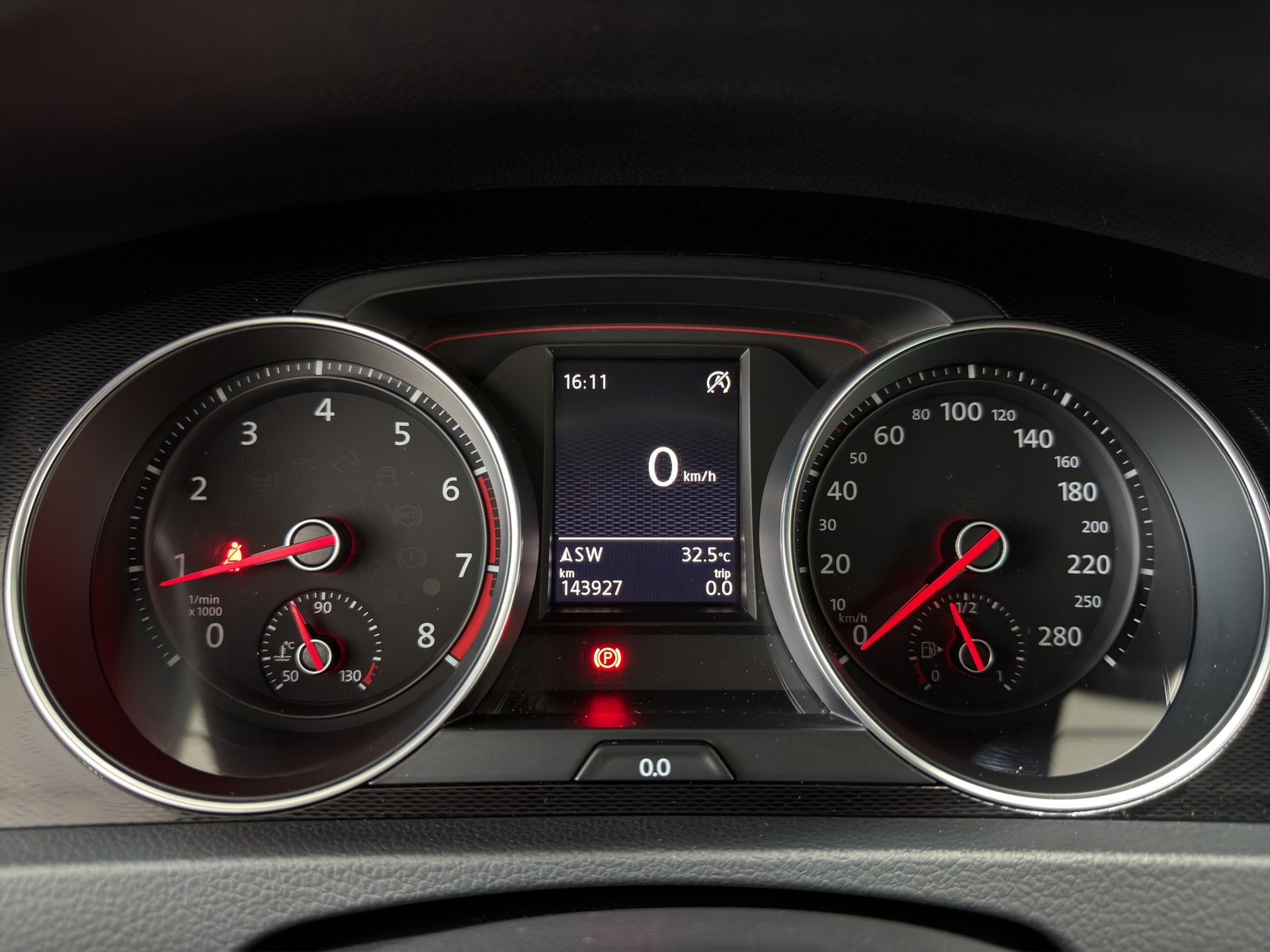 VW Golf 2.0 TSI GTI Performance-image-9