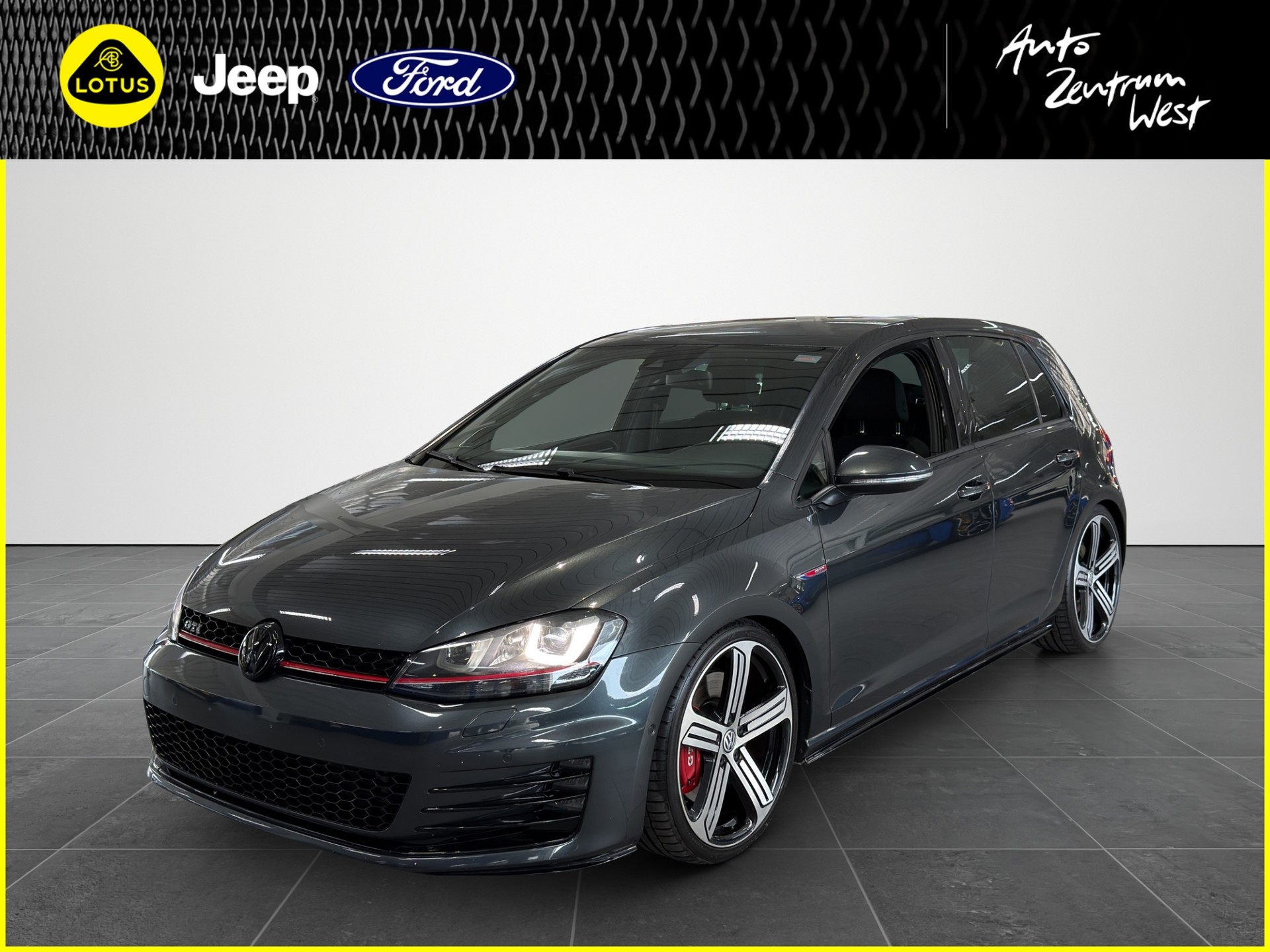 VW Golf 2.0 TSI GTI Performance-image-0