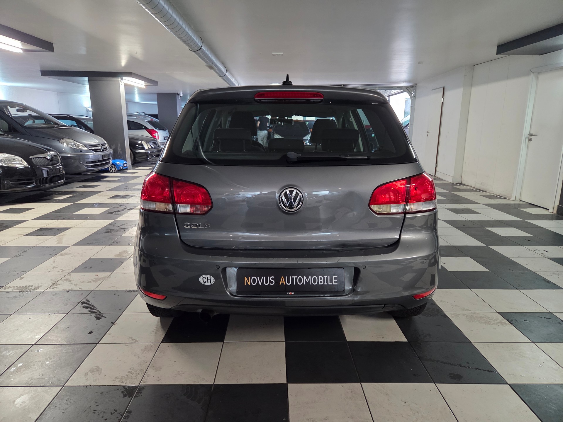 VW Golf 1.2 TSI BlueMotion Technology Team-image-3