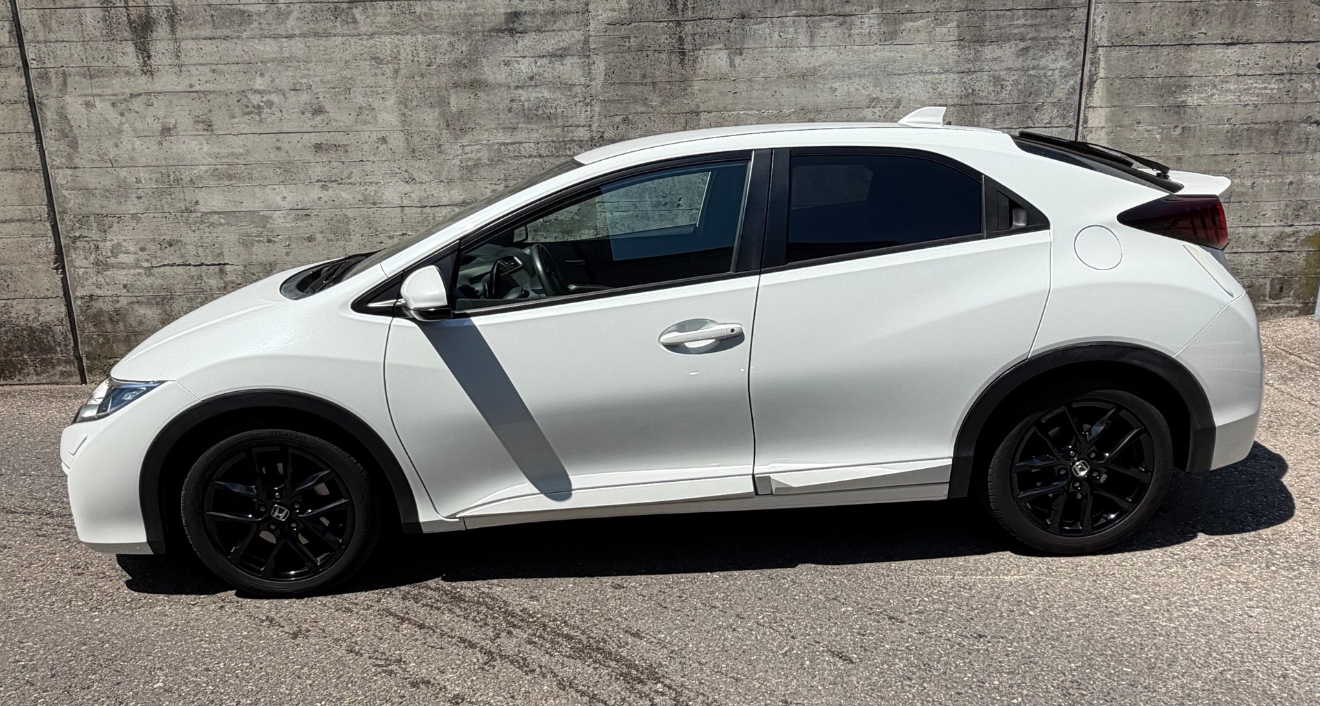 HONDA Civic 1.6 i-DTEC Sport-image-1