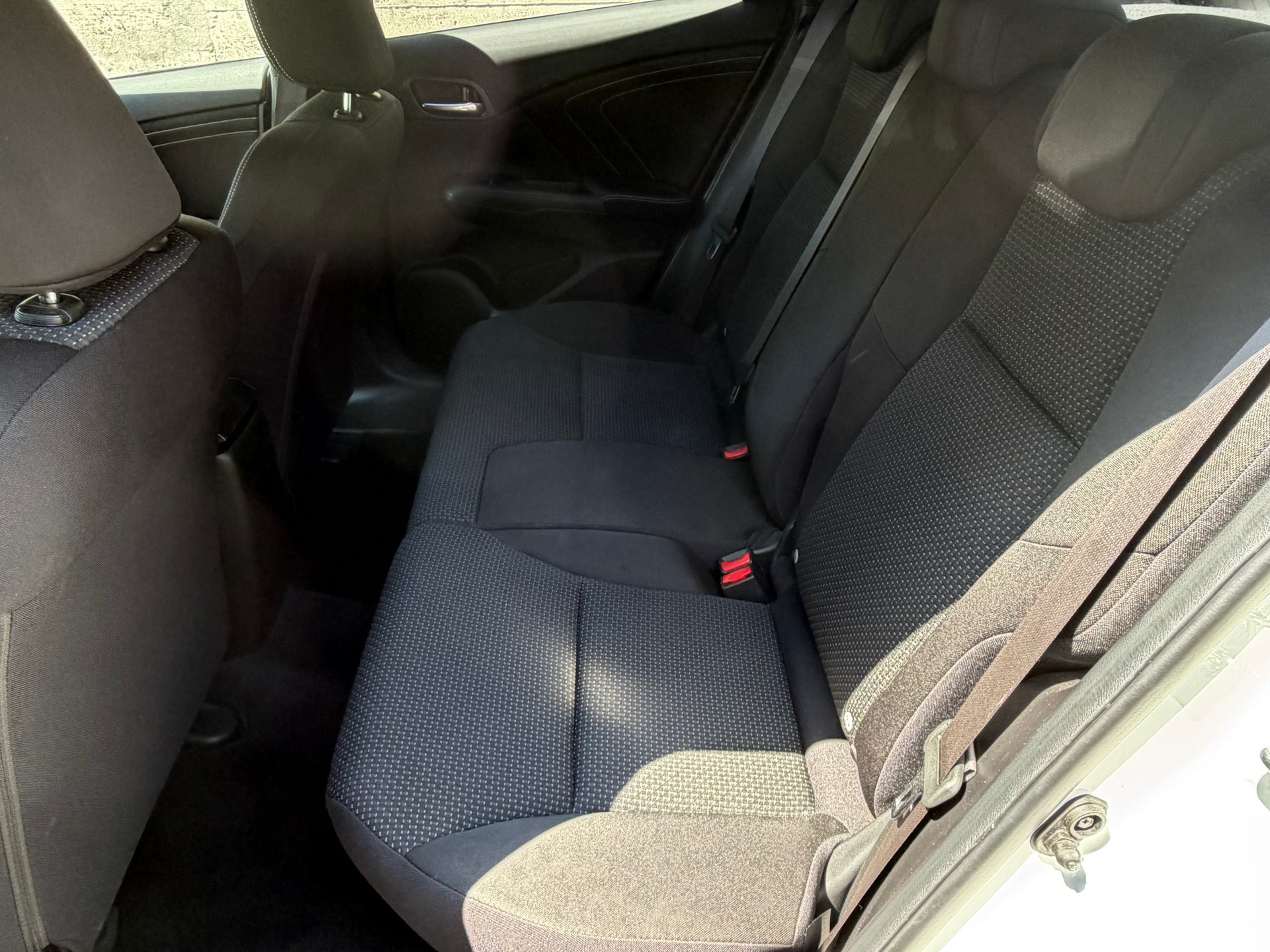 HONDA Civic 1.6 i-DTEC Sport-image-8