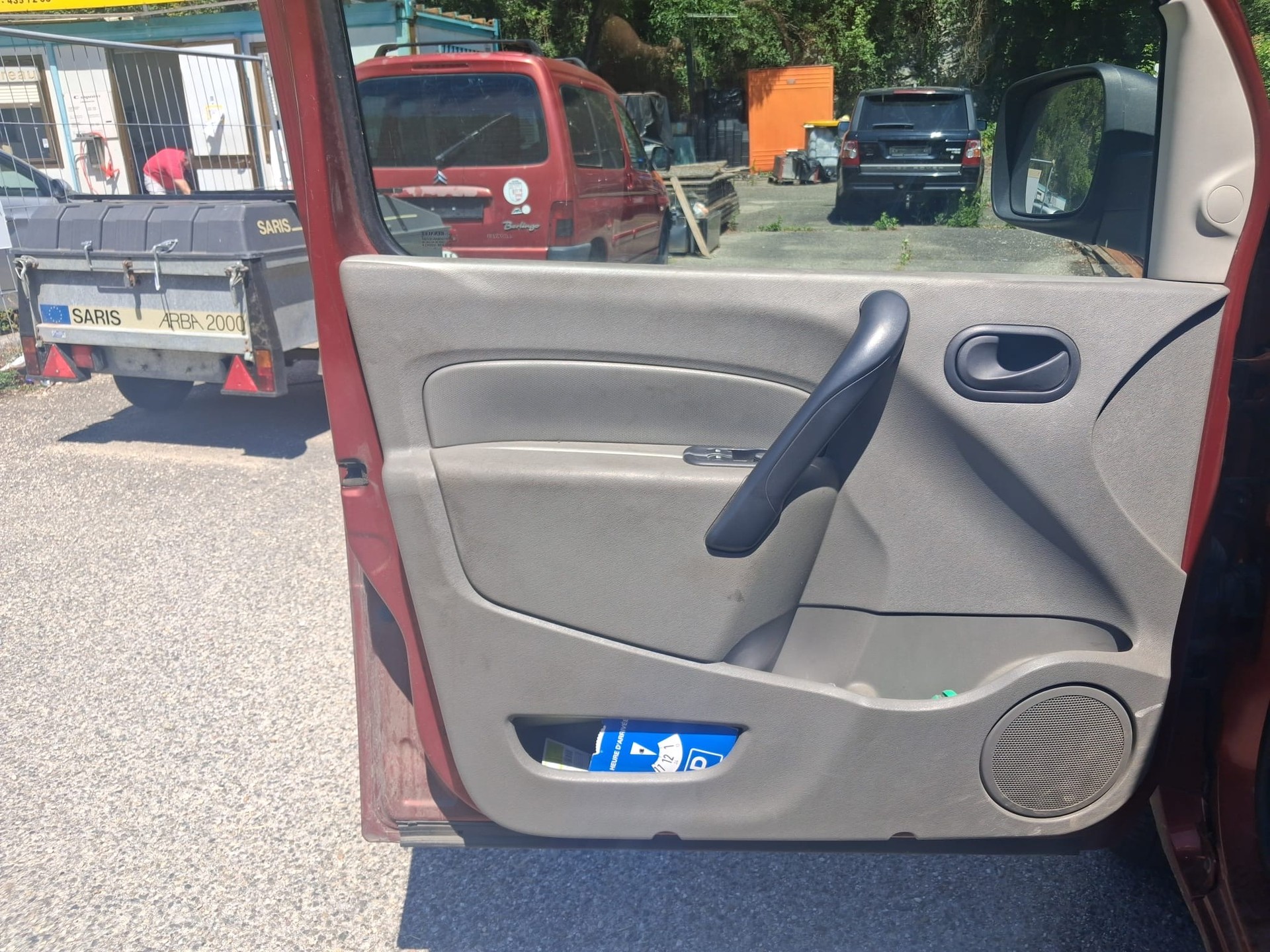 RENAULT Kangoo 1.5 dCi Authentique-image-7