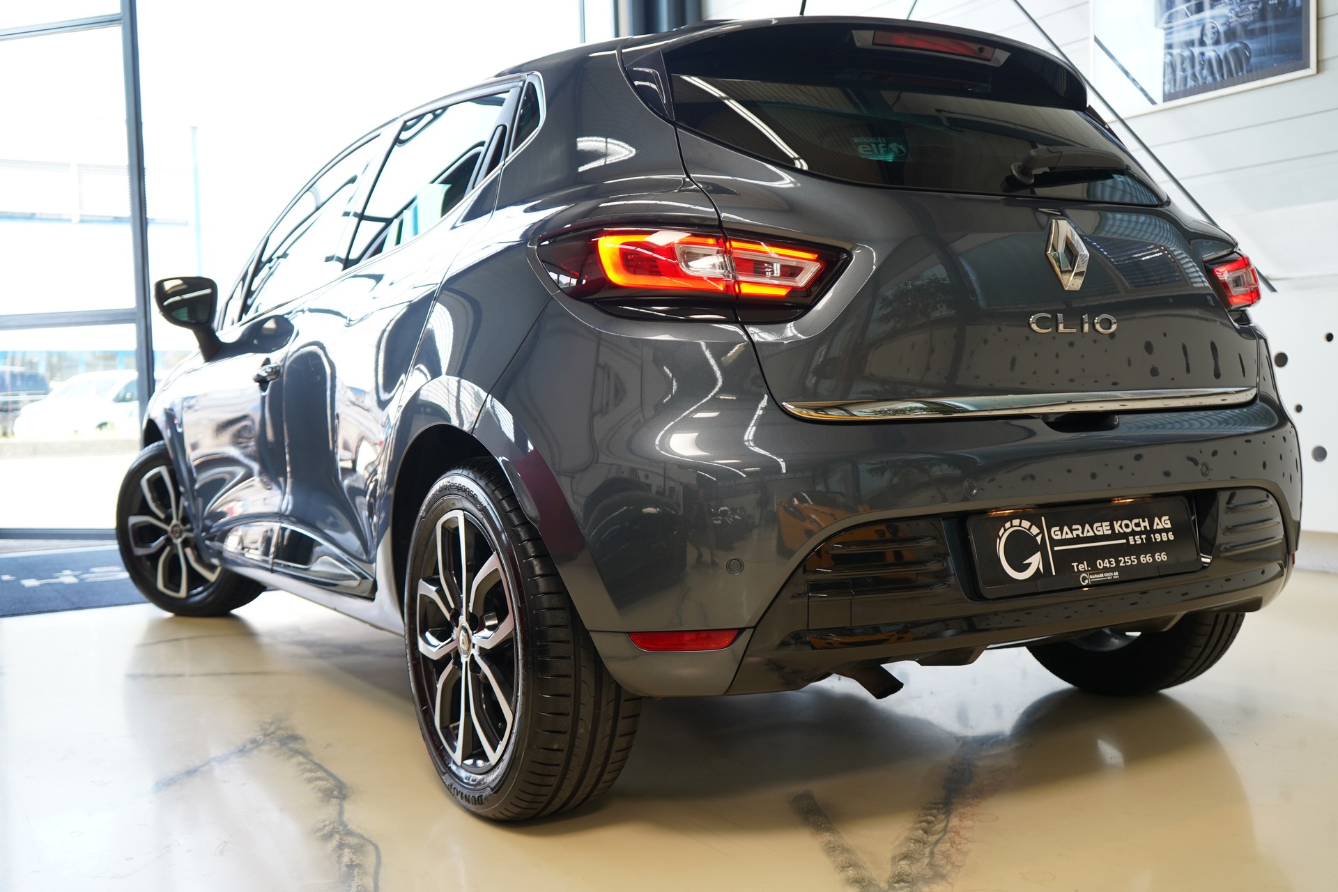 RENAULT Clio 0.9 12V Intens-image-5