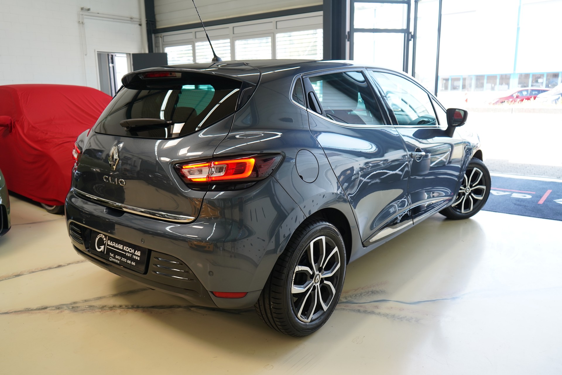 RENAULT Clio 0.9 12V Intens-image-7