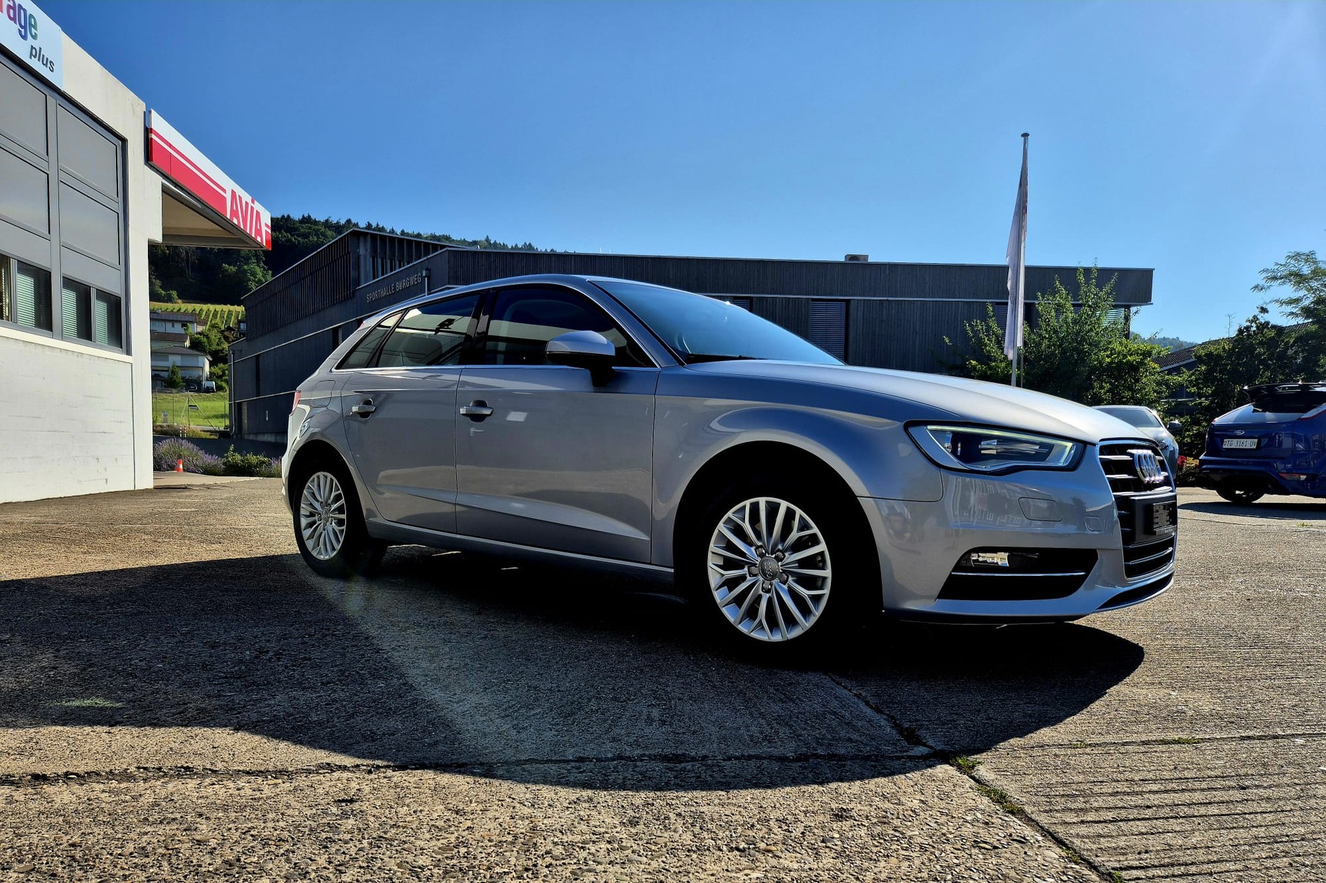 AUDI 1.8 T FSI Ambiente S-Tronic-image-1