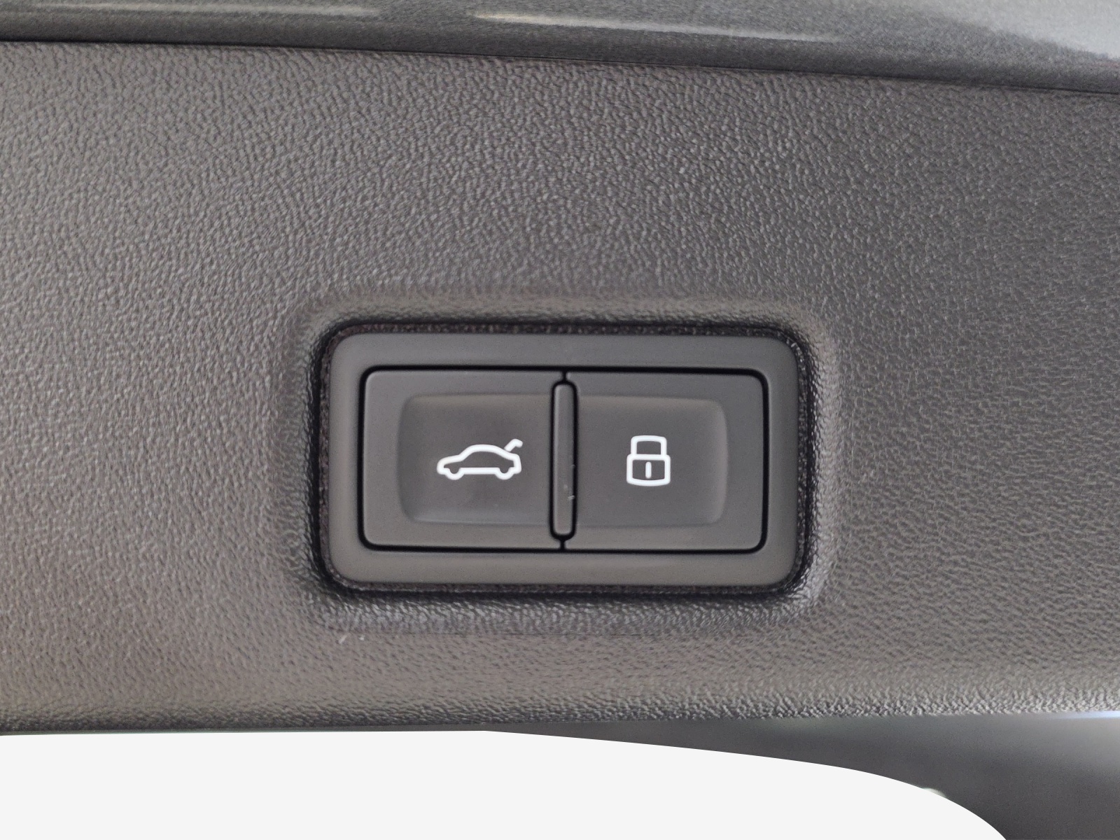 AUDI Q5 TFSI quatto 150 kW S-tronic-image-13