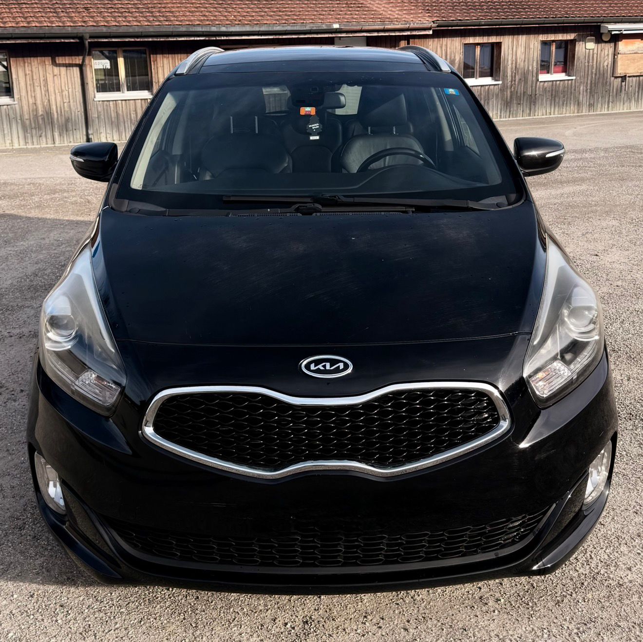 KIA Carens 1.7 CRDi Style DCT-image-0