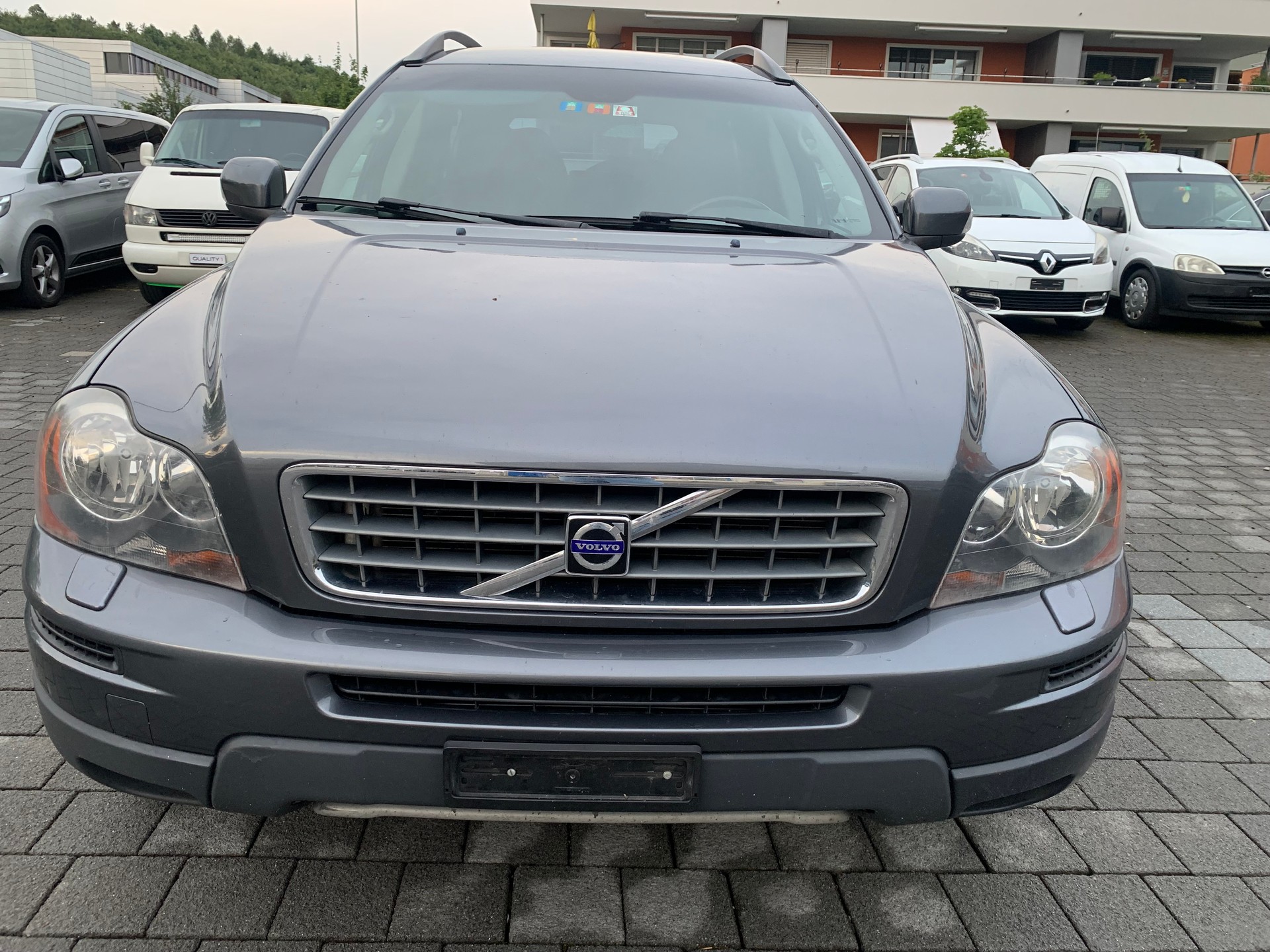 VOLVO XC90 D5 AWD Summum-image-4