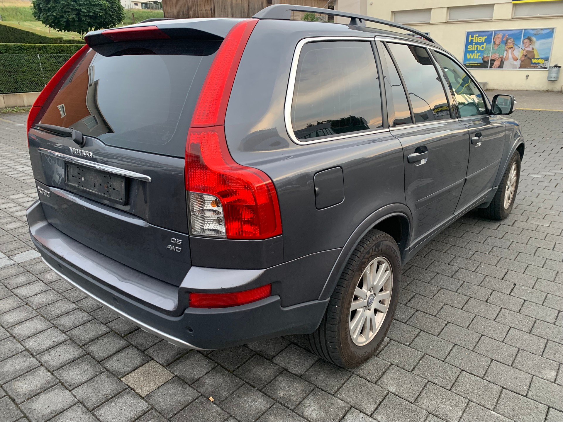 VOLVO XC90 D5 AWD Summum-image-3