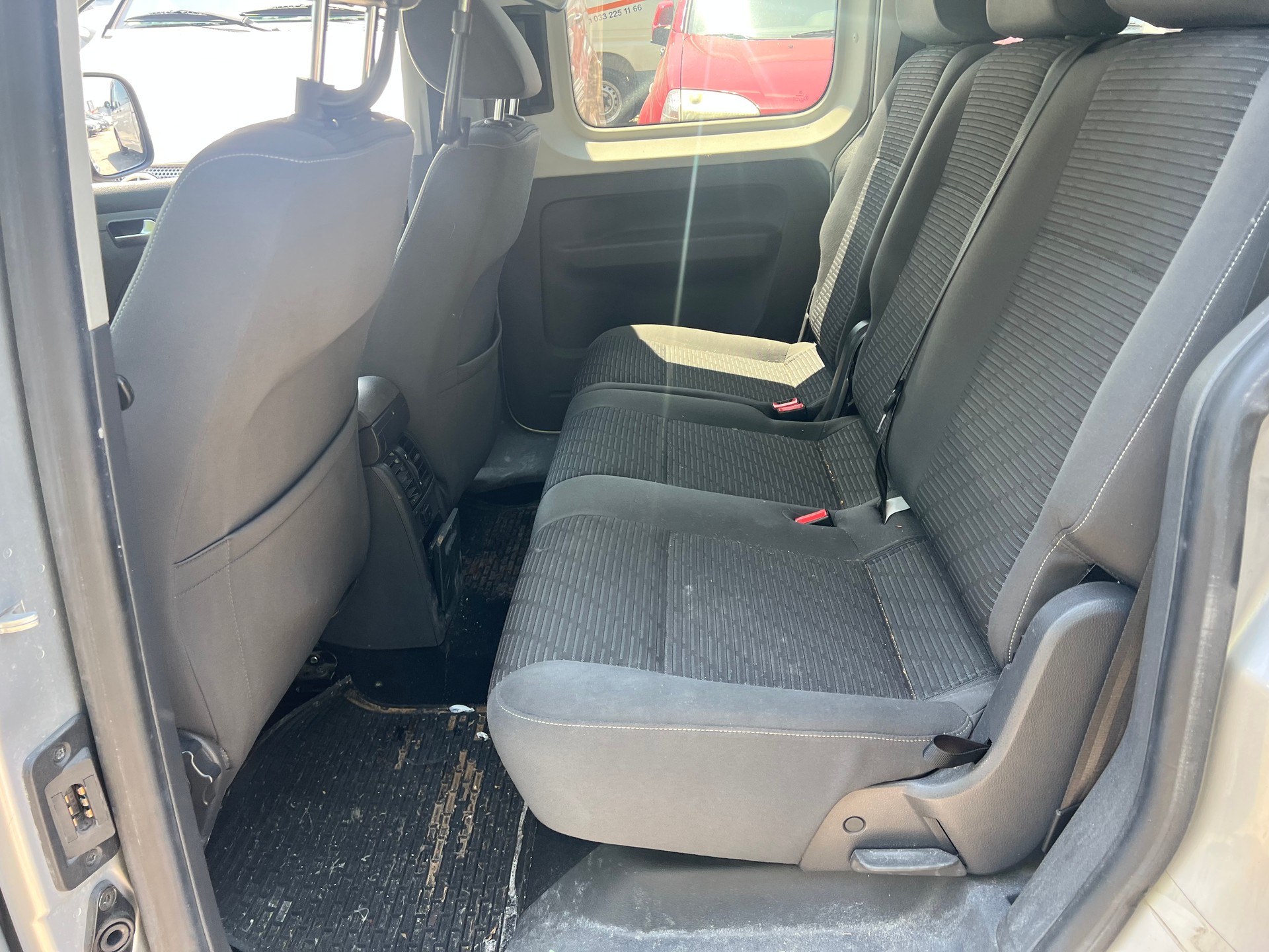 VW Caddy 1.6 TDI Blue Motion Technology Highline DSG-image-5