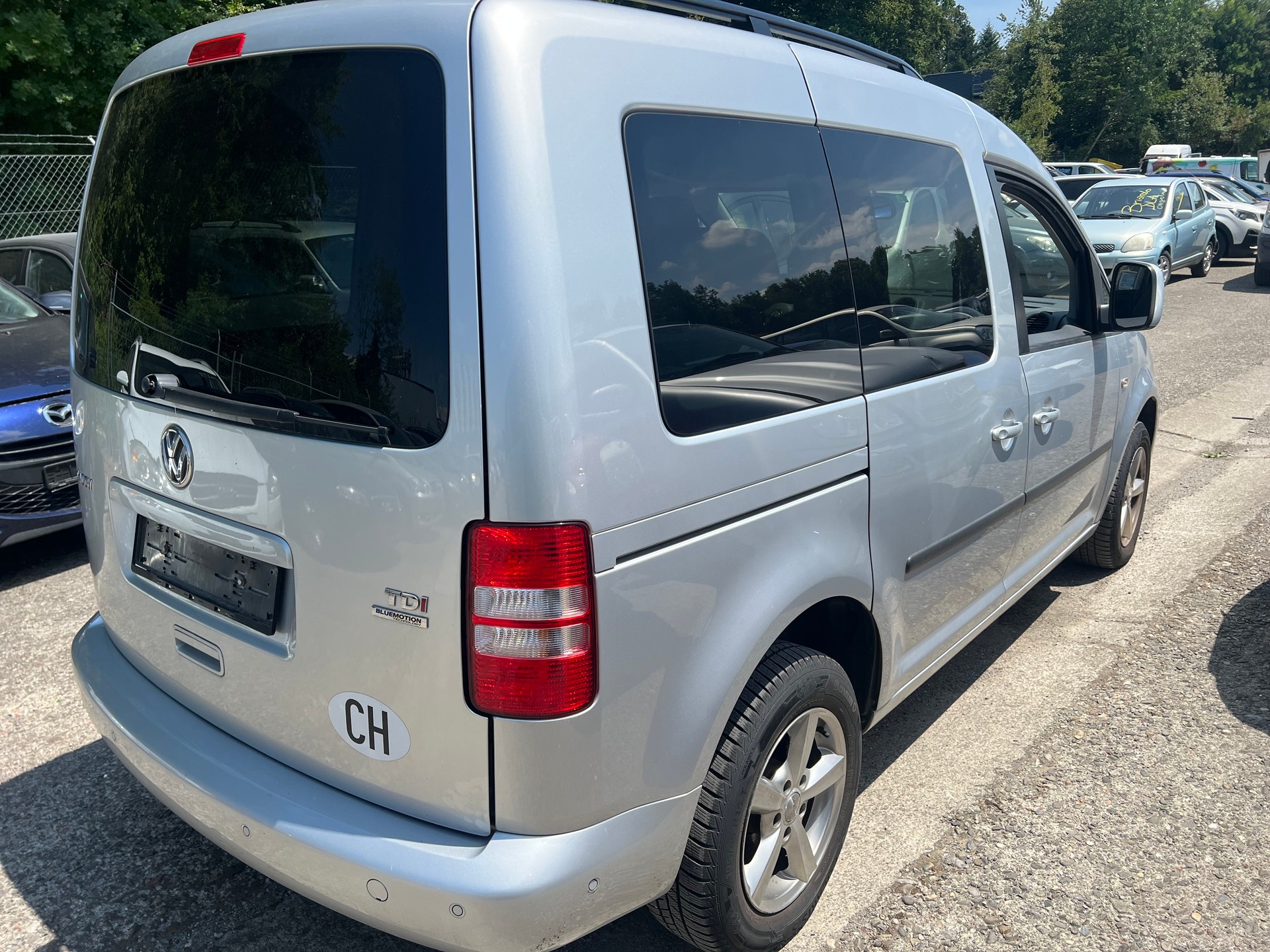 VW Caddy 1.6 TDI Blue Motion Technology Highline DSG-image-2