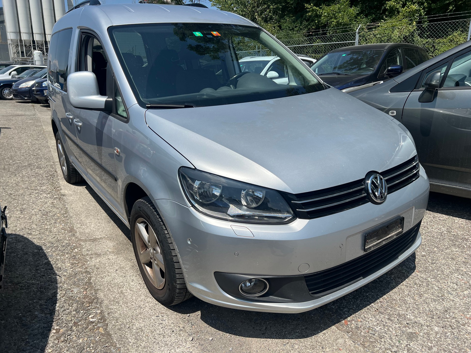 VW Caddy 1.6 TDI Blue Motion Technology Highline DSG-image-1