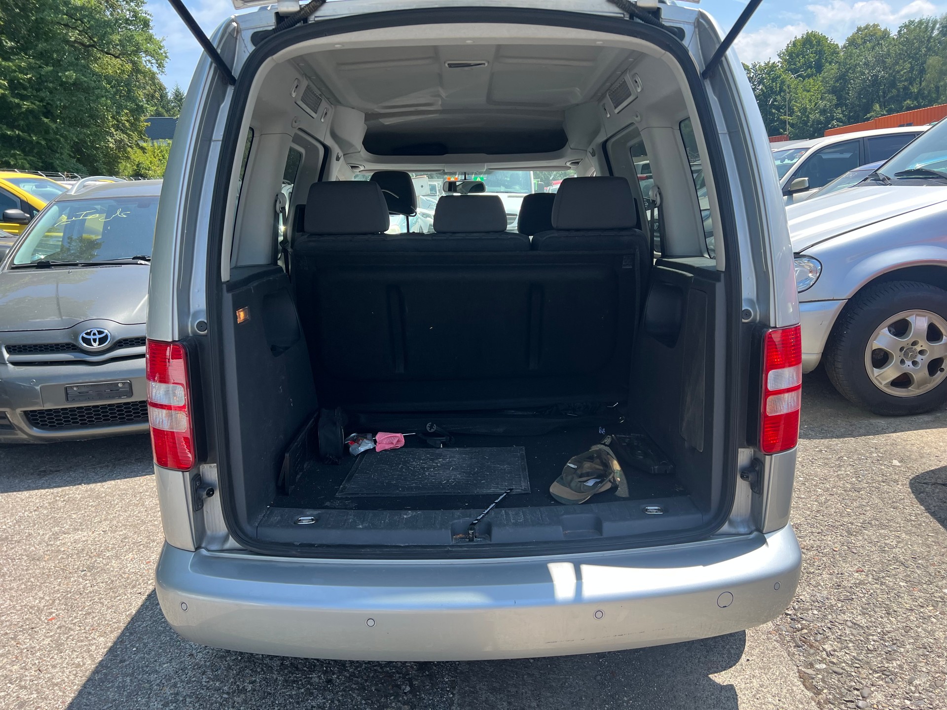 VW Caddy 1.6 TDI Blue Motion Technology Highline DSG-image-4