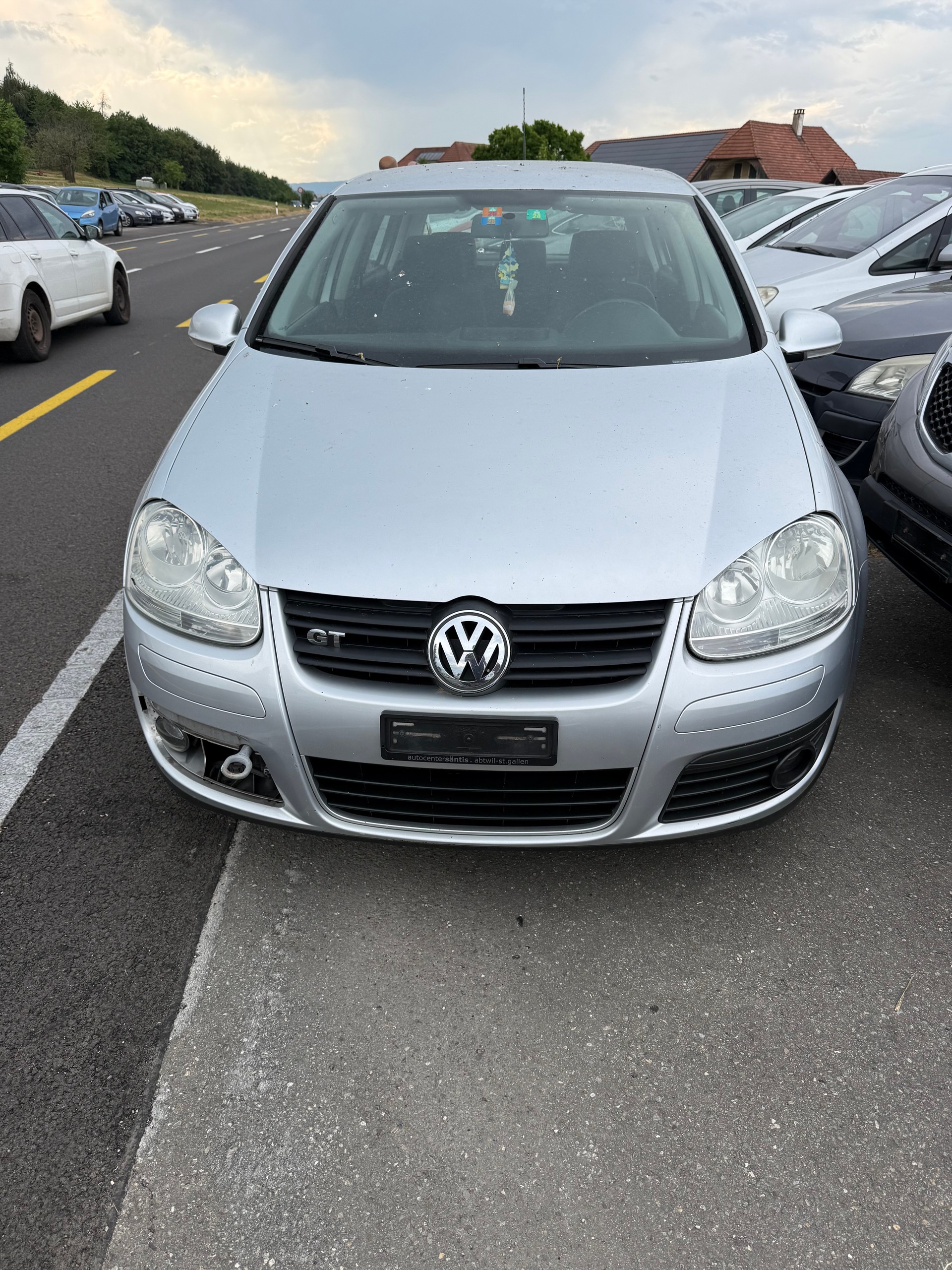 VW Golf 2.0 TDI GT-image-0