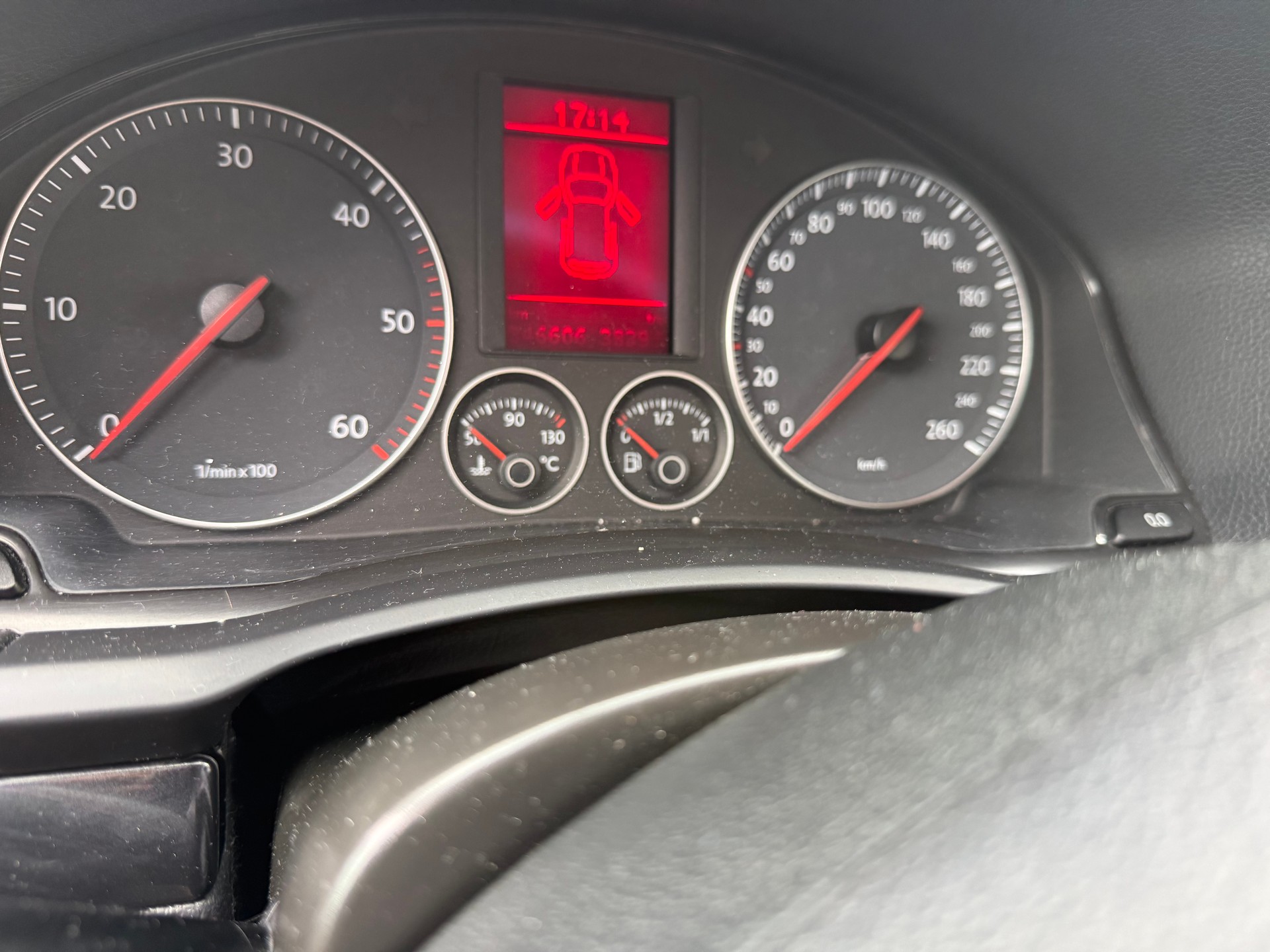 VW Golf 2.0 TDI GT-image-7