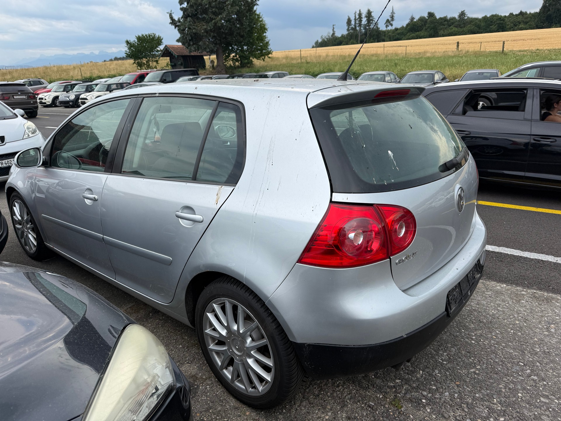 VW Golf 2.0 TDI GT-image-4