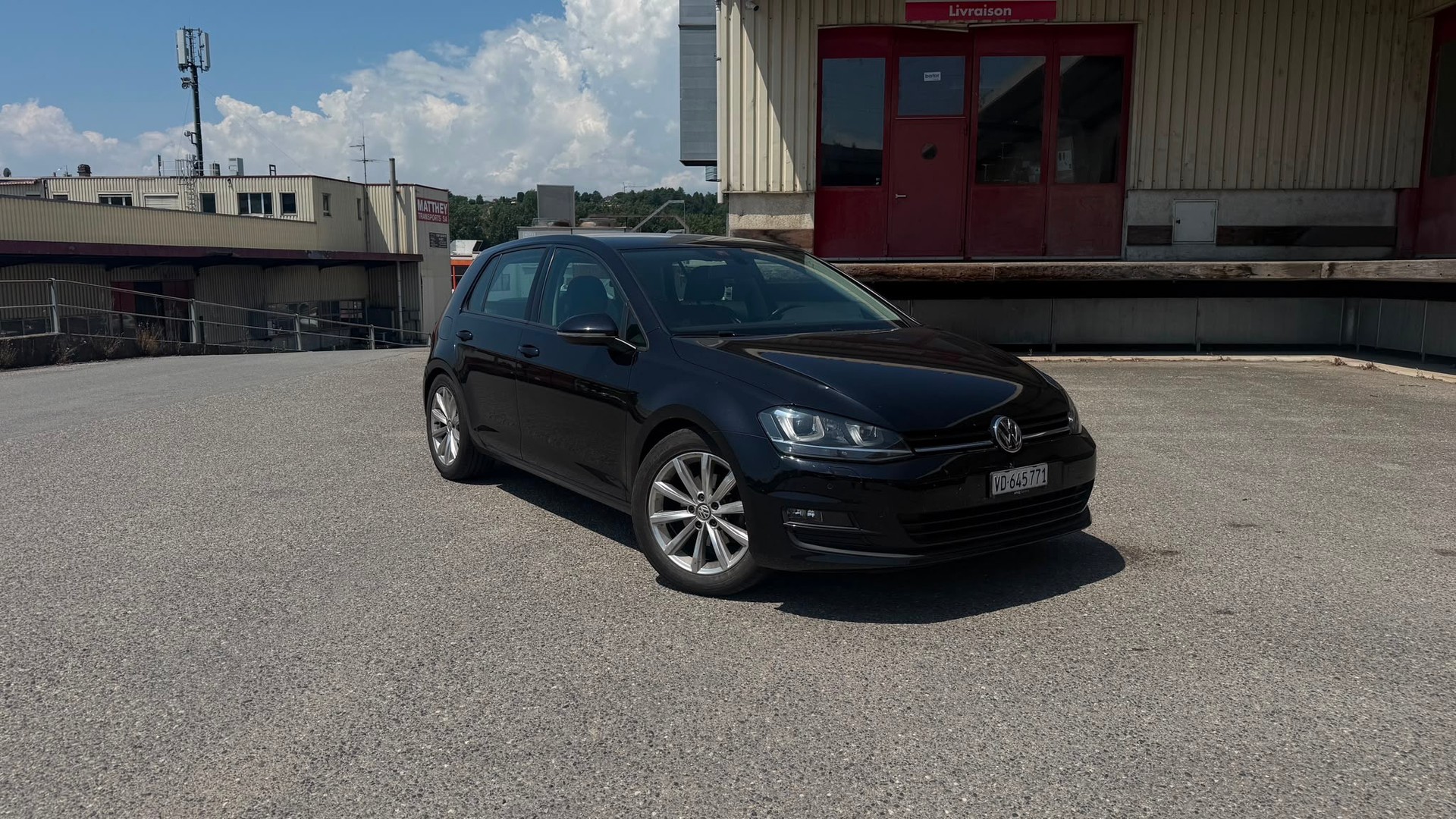VW Golf 2.0 TDI Highline DSG-image-0