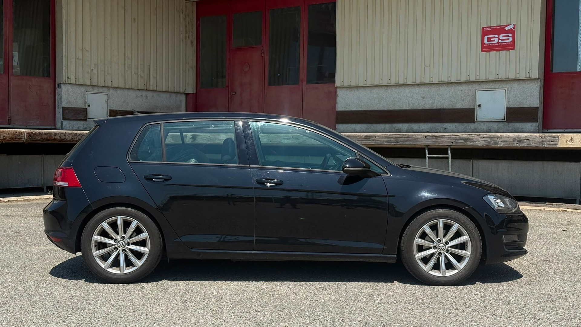VW Golf 2.0 TDI Highline DSG-image-7