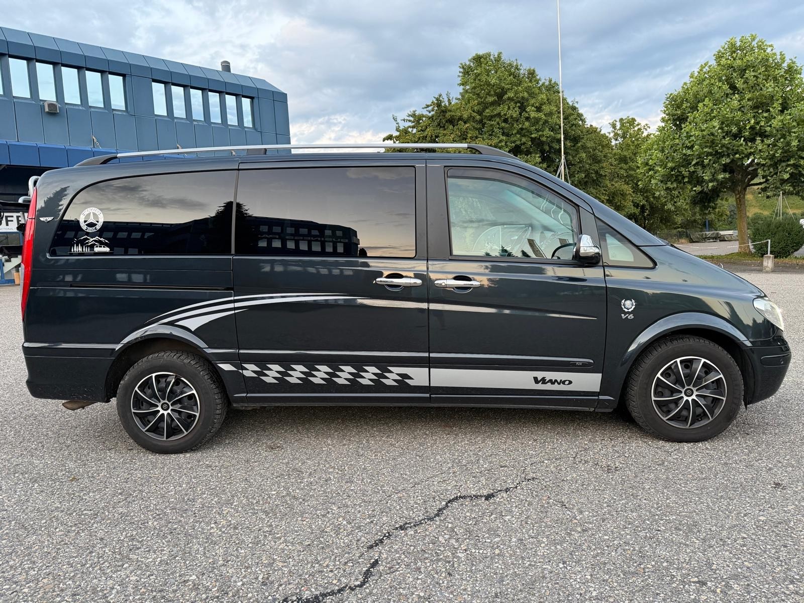 MERCEDES-BENZ Viano 3.0 CDI Fun L Automat-image-4