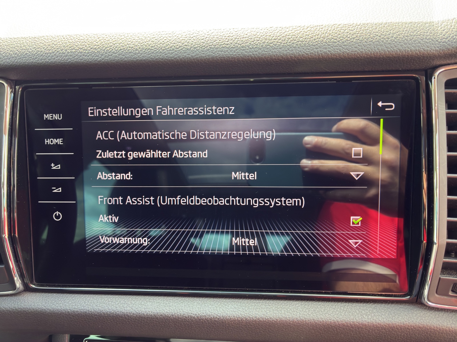 SKODA Kodiaq 2.0 TDI CR Style 4x4 DSG-image-15