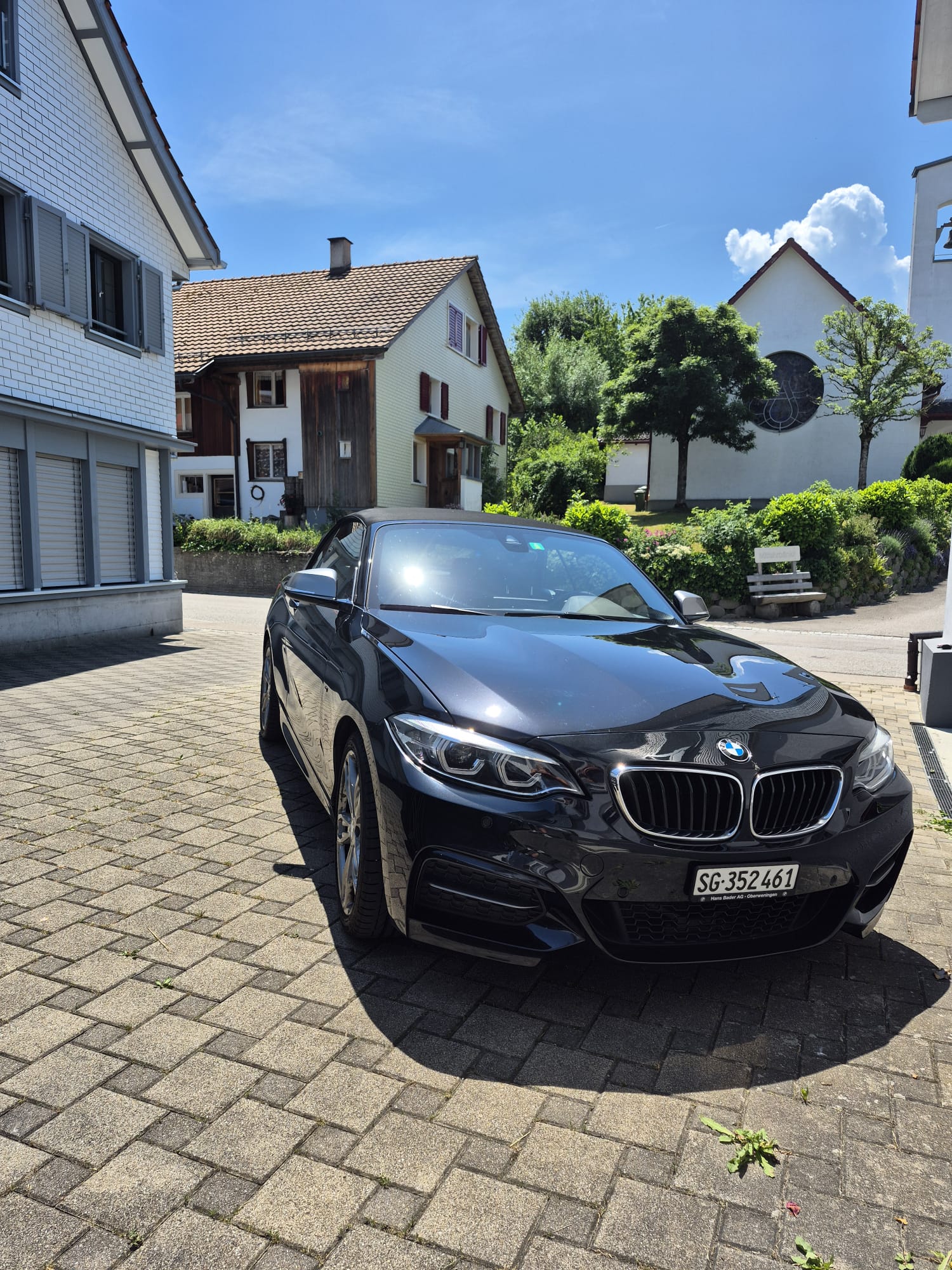 BMW M240i xDrive SAG-image-1