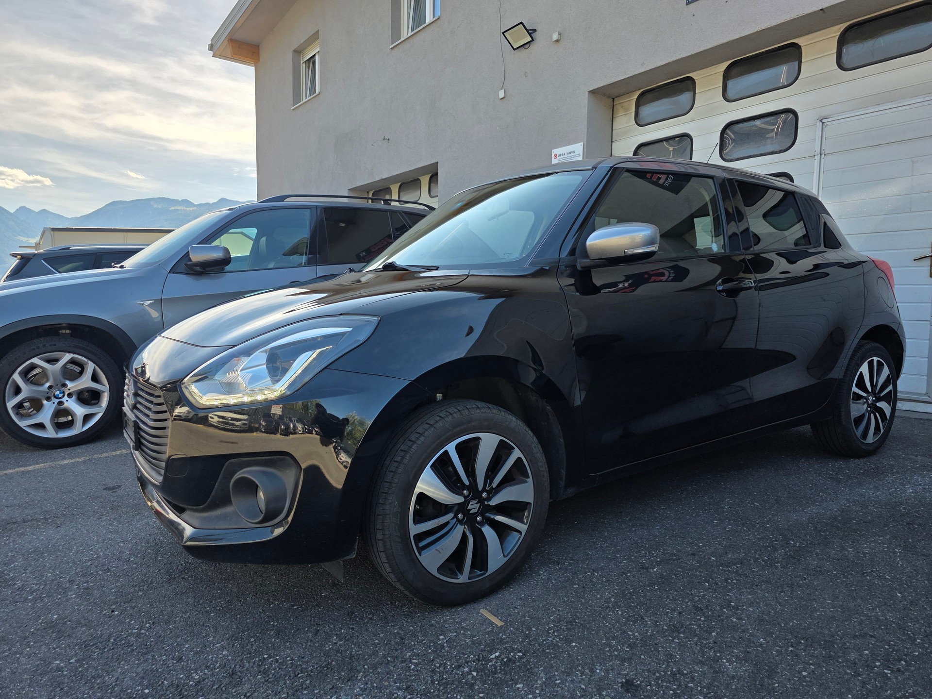 SUZUKI Swift 1.2i 16V SHVS Compact Top Hybrid Allgrip 4x4-image-1