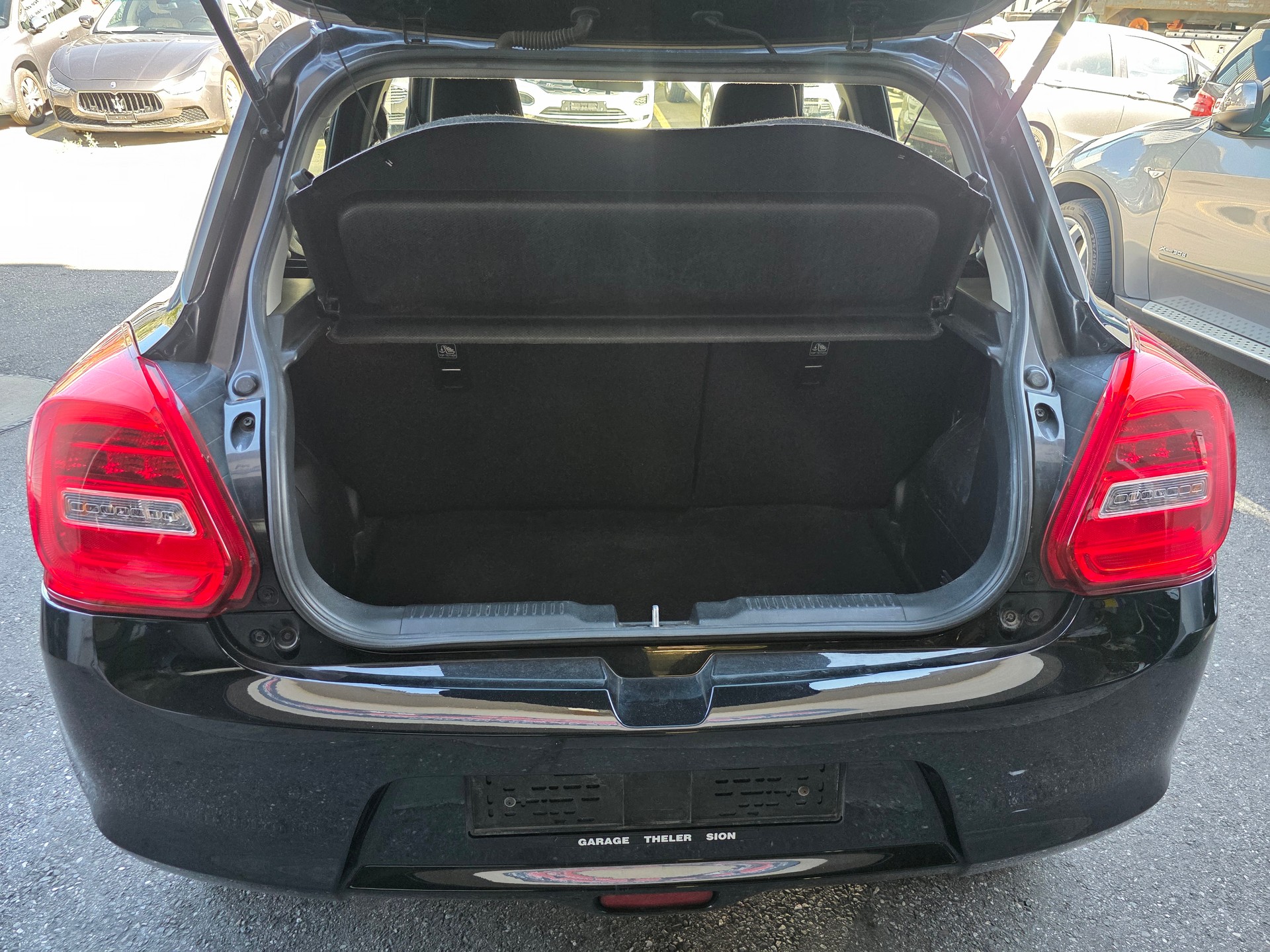 SUZUKI Swift 1.2i 16V SHVS Compact Top Hybrid Allgrip 4x4-image-12