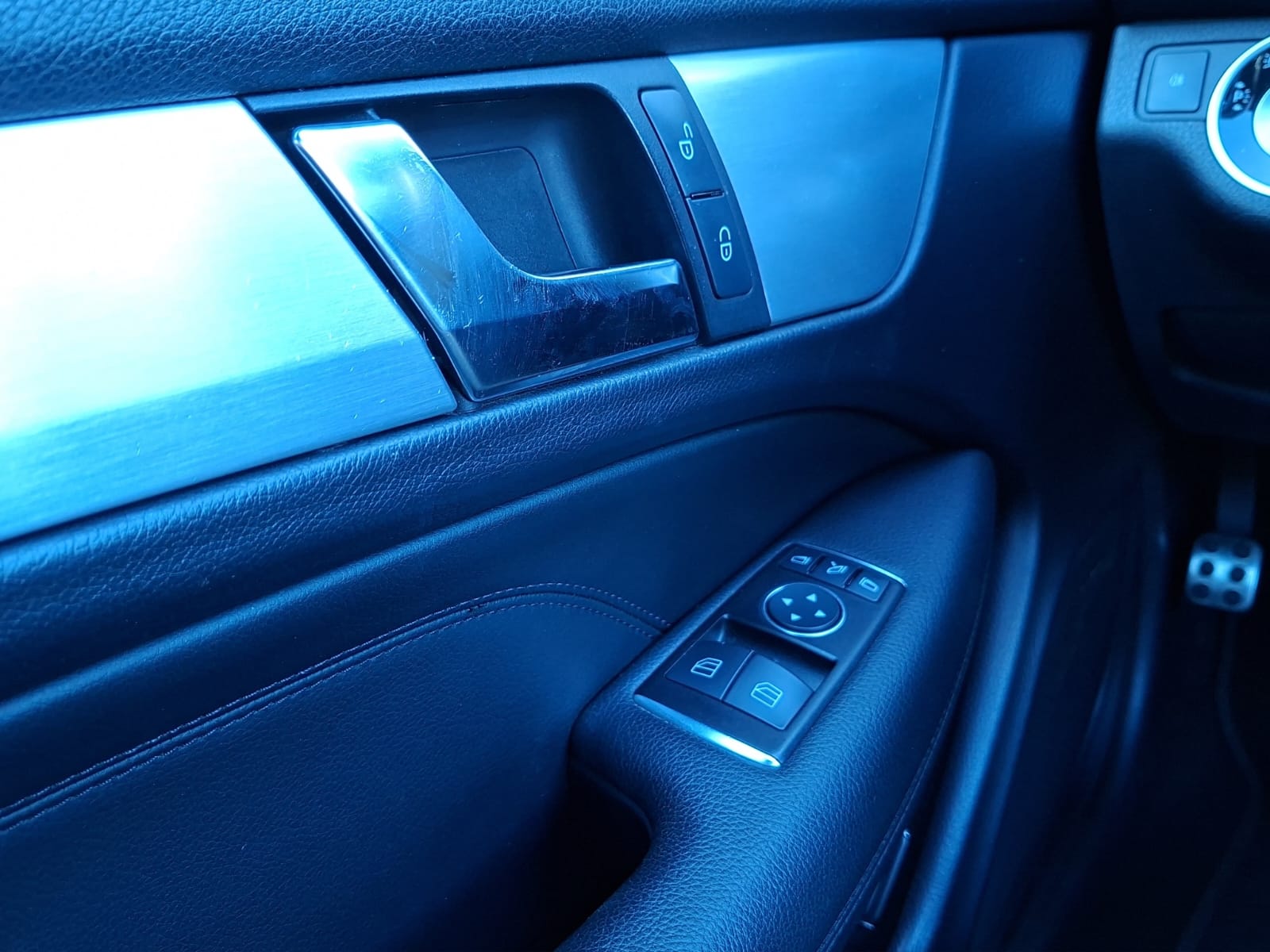 MERCEDES-BENZ C 350 Coupé 7G-Tronic-image-20