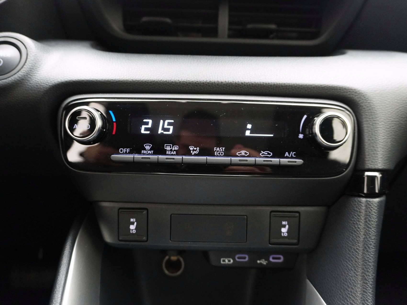 MAZDA 2 1.5 Hybrid Exclusive-Line-image-14