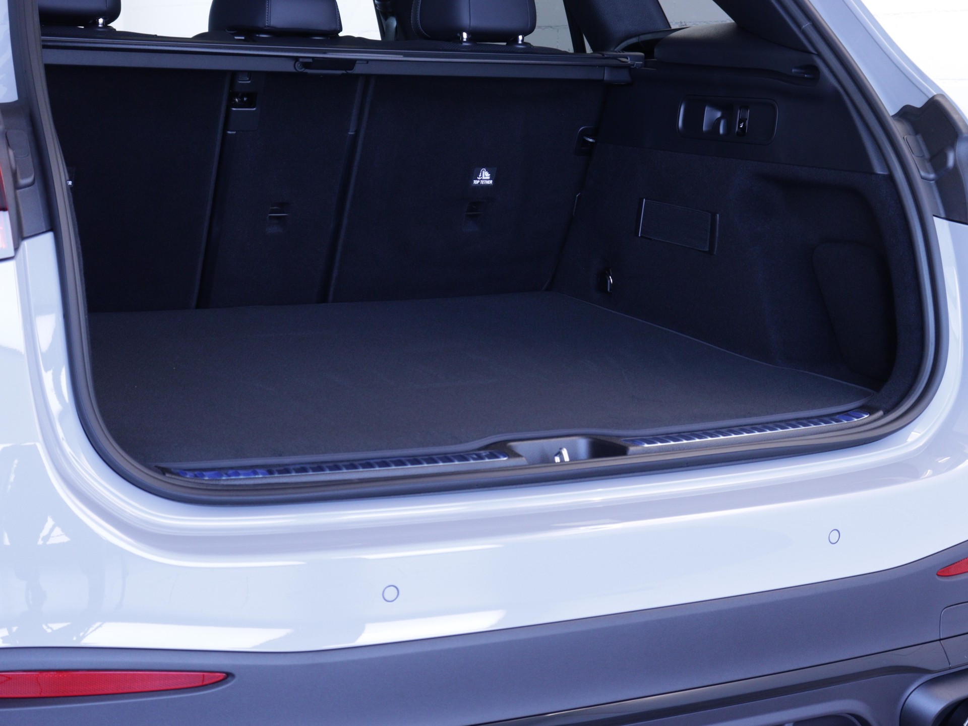 MERCEDES-BENZ GLC 53 AMG 4matic+-image-14