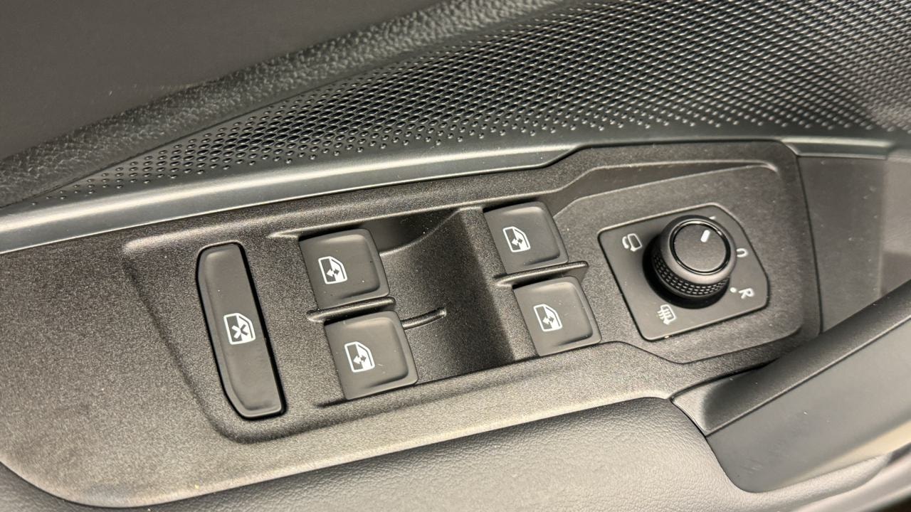 VW Tiguan 1.5 TSI evo2 eHybrid Life DSG-image-8